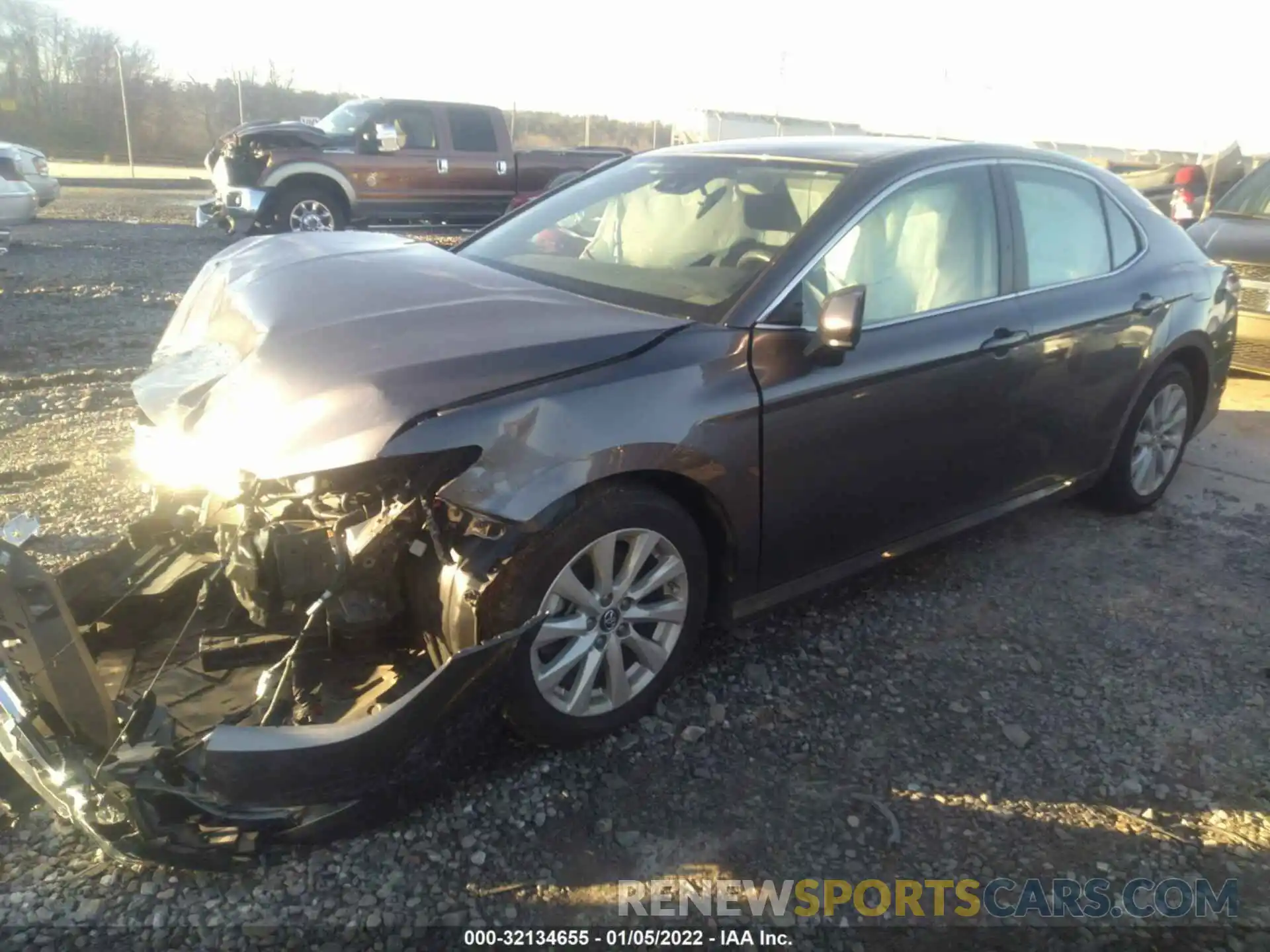 2 Photograph of a damaged car 4T1B11HK1KU733845 TOYOTA CAMRY 2019