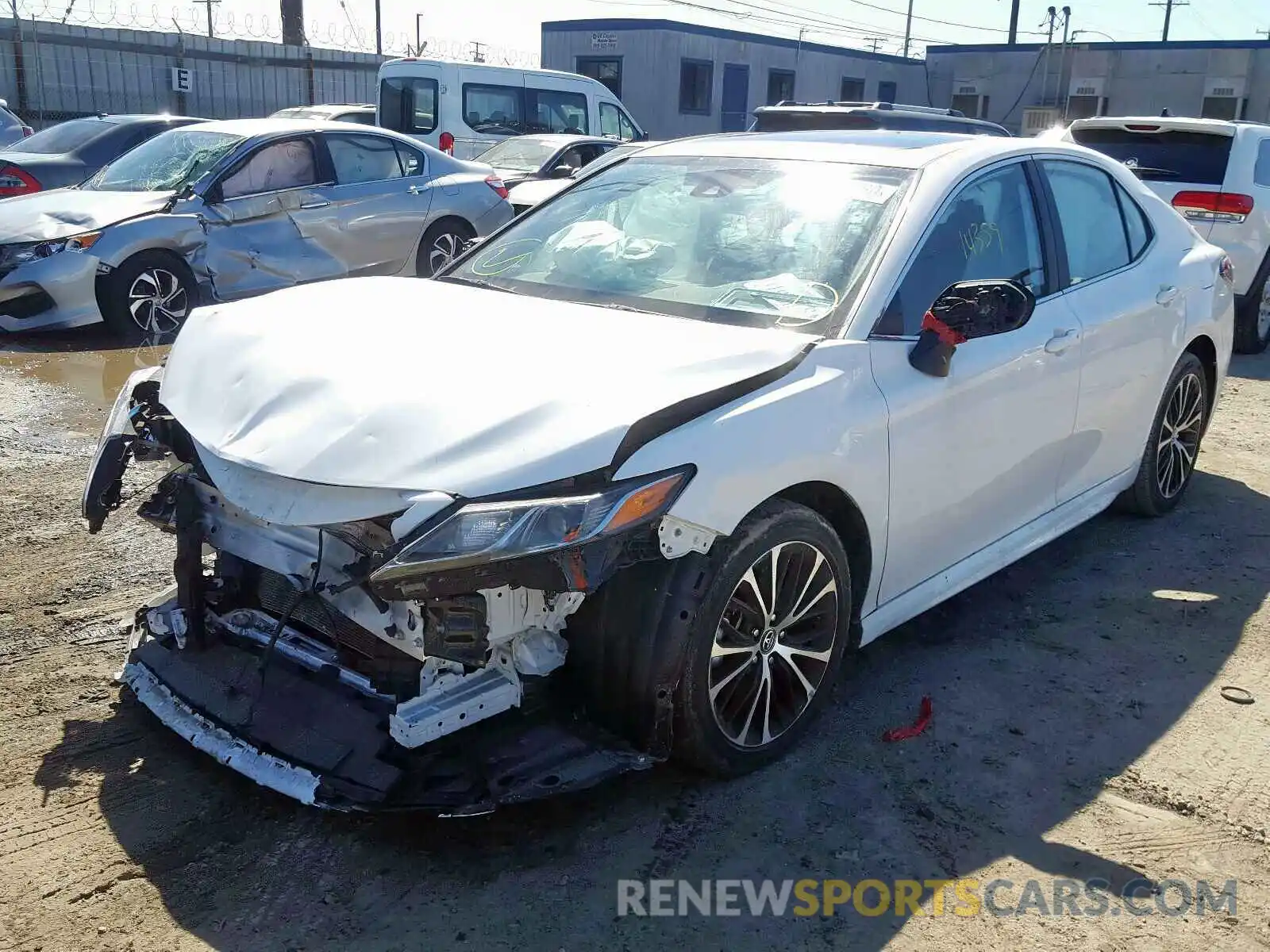 2 Photograph of a damaged car 4T1B11HK1KU734526 TOYOTA CAMRY 2019