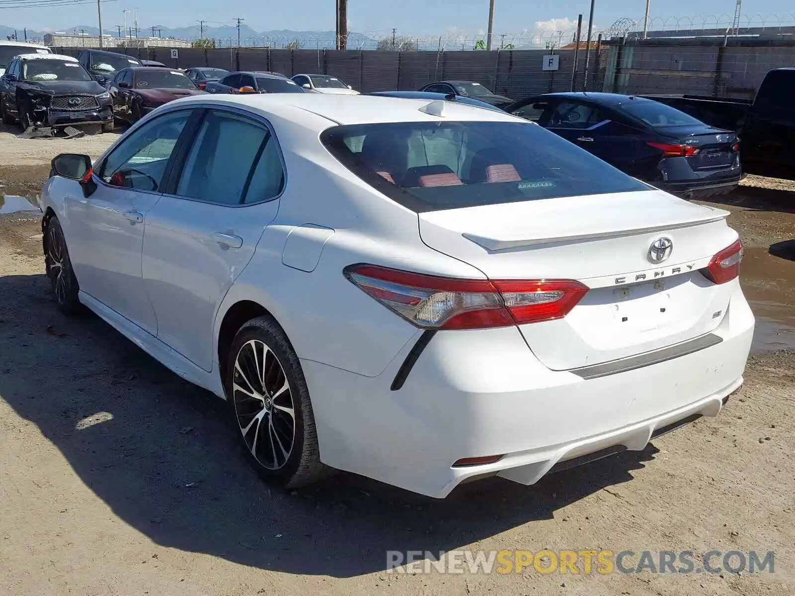 3 Photograph of a damaged car 4T1B11HK1KU734526 TOYOTA CAMRY 2019