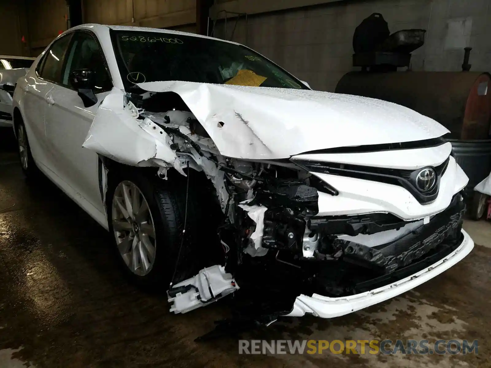 1 Photograph of a damaged car 4T1B11HK1KU736213 TOYOTA CAMRY 2019