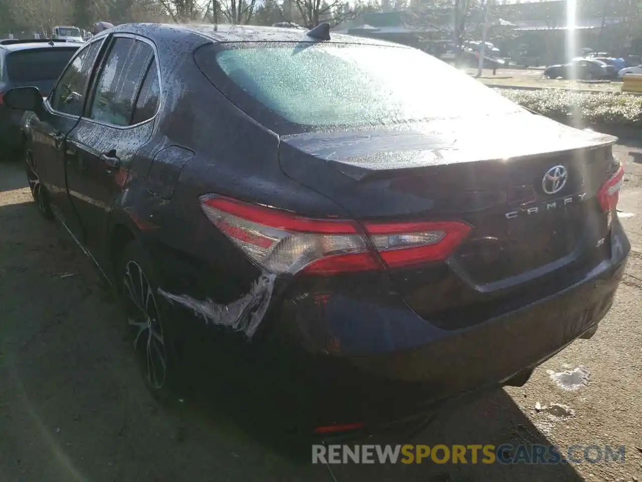 3 Photograph of a damaged car 4T1B11HK1KU737538 TOYOTA CAMRY 2019