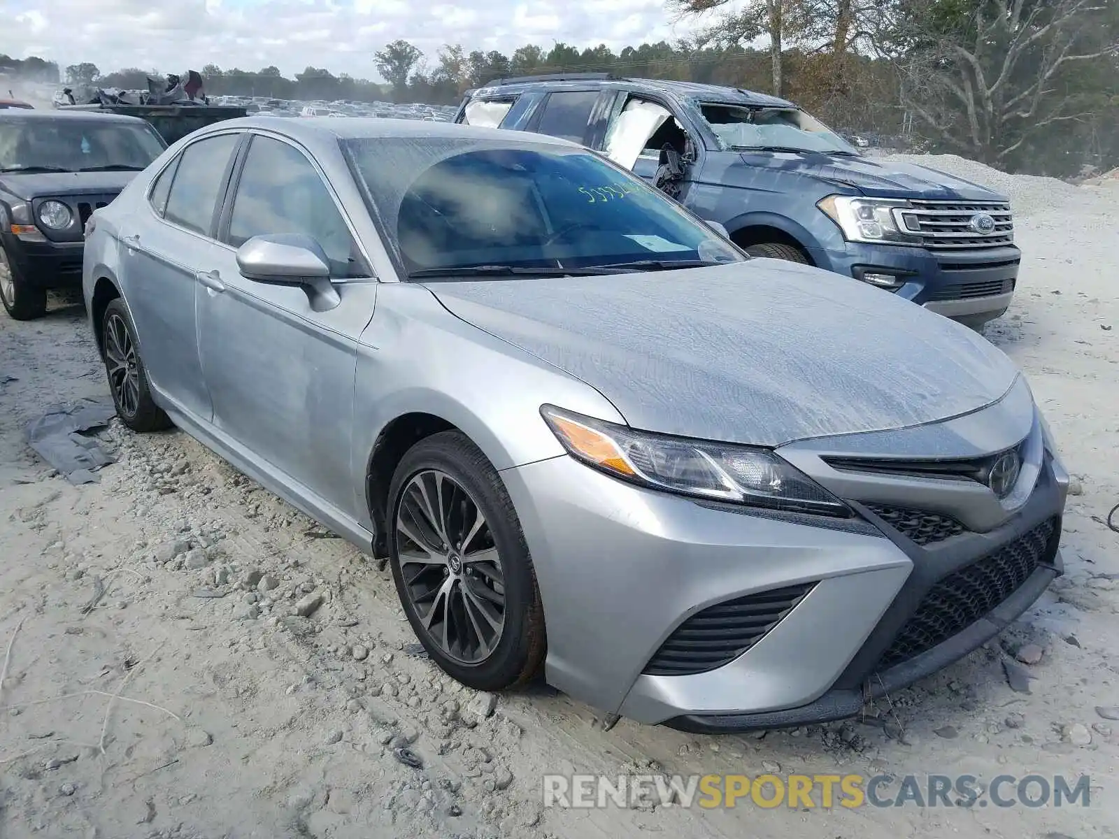 1 Photograph of a damaged car 4T1B11HK1KU737555 TOYOTA CAMRY 2019