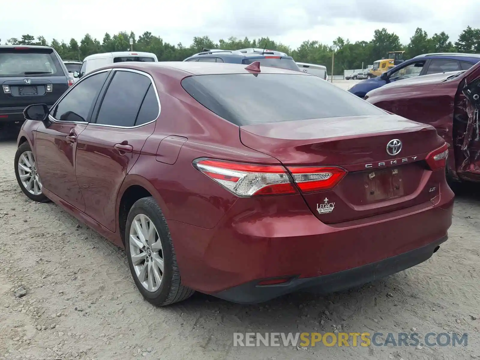 3 Photograph of a damaged car 4T1B11HK1KU739225 TOYOTA CAMRY 2019