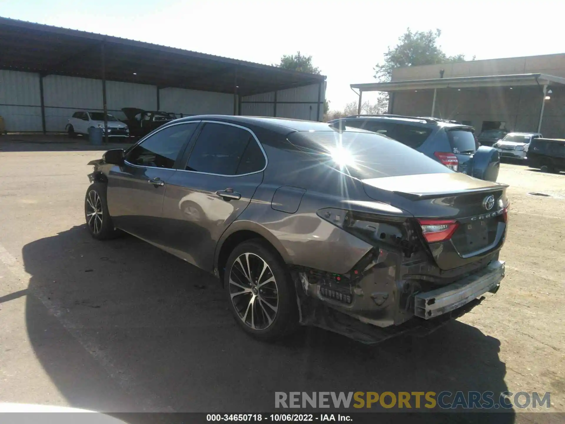 3 Photograph of a damaged car 4T1B11HK1KU740262 TOYOTA CAMRY 2019