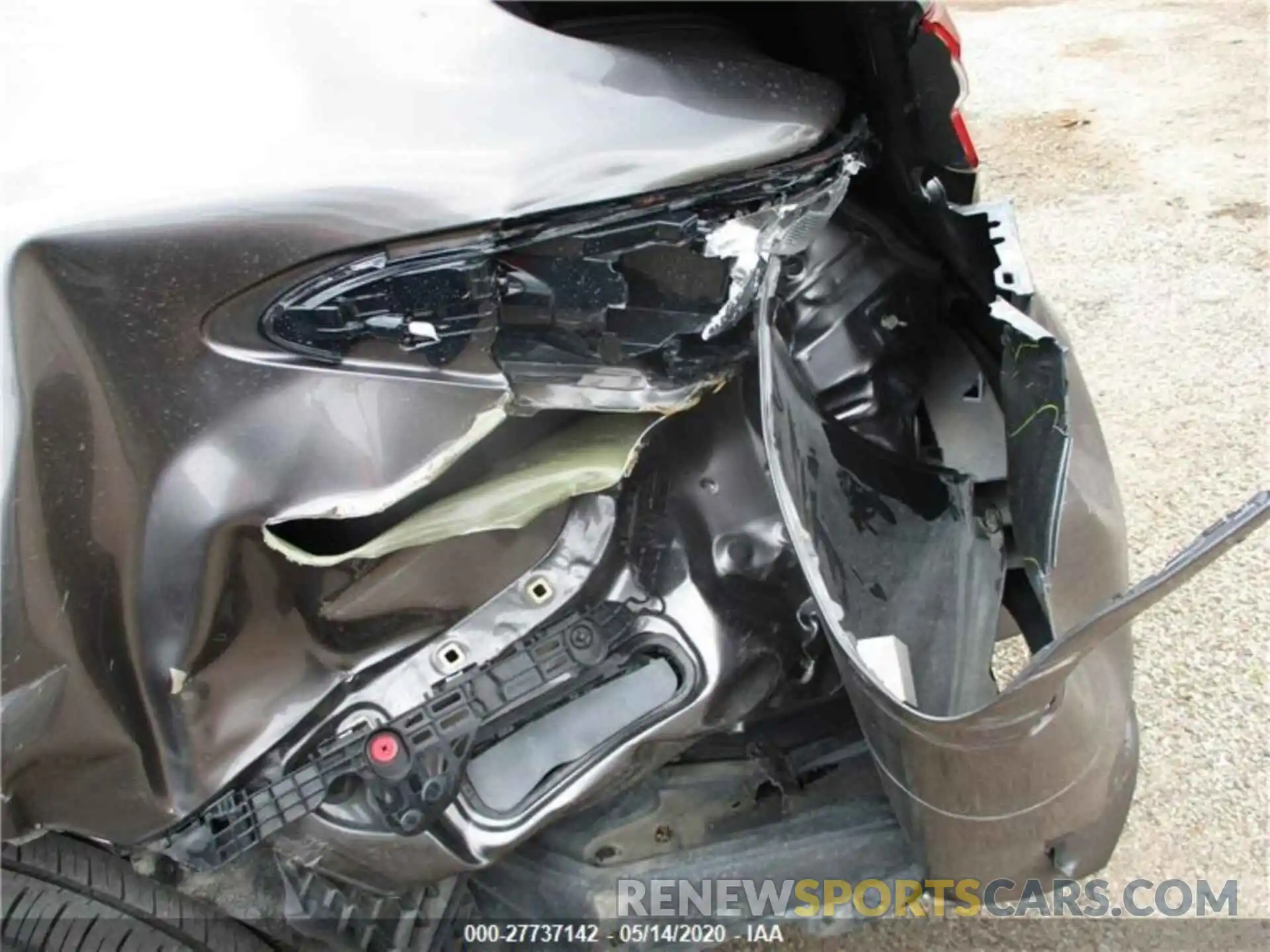 4 Photograph of a damaged car 4T1B11HK1KU740486 TOYOTA CAMRY 2019