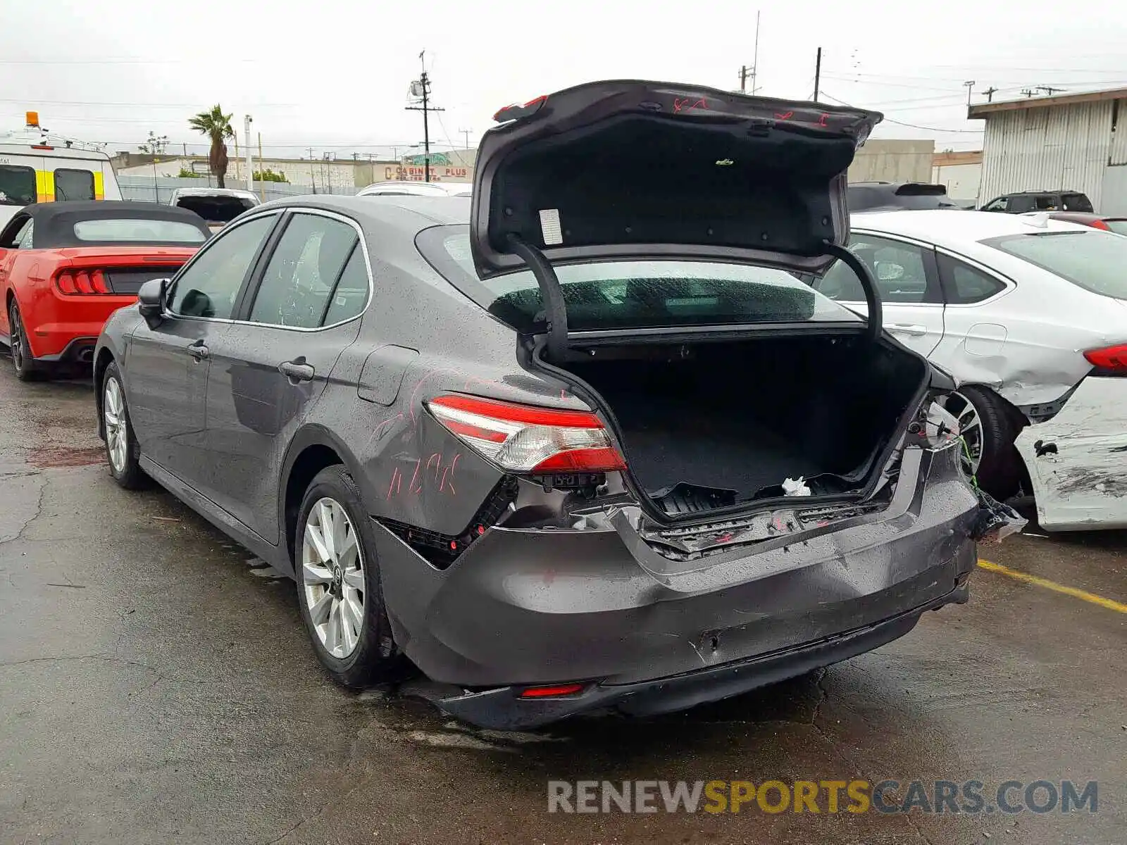 3 Photograph of a damaged car 4T1B11HK1KU741153 TOYOTA CAMRY 2019