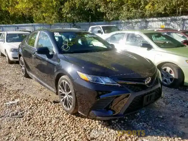 1 Photograph of a damaged car 4T1B11HK1KU741363 TOYOTA CAMRY 2019