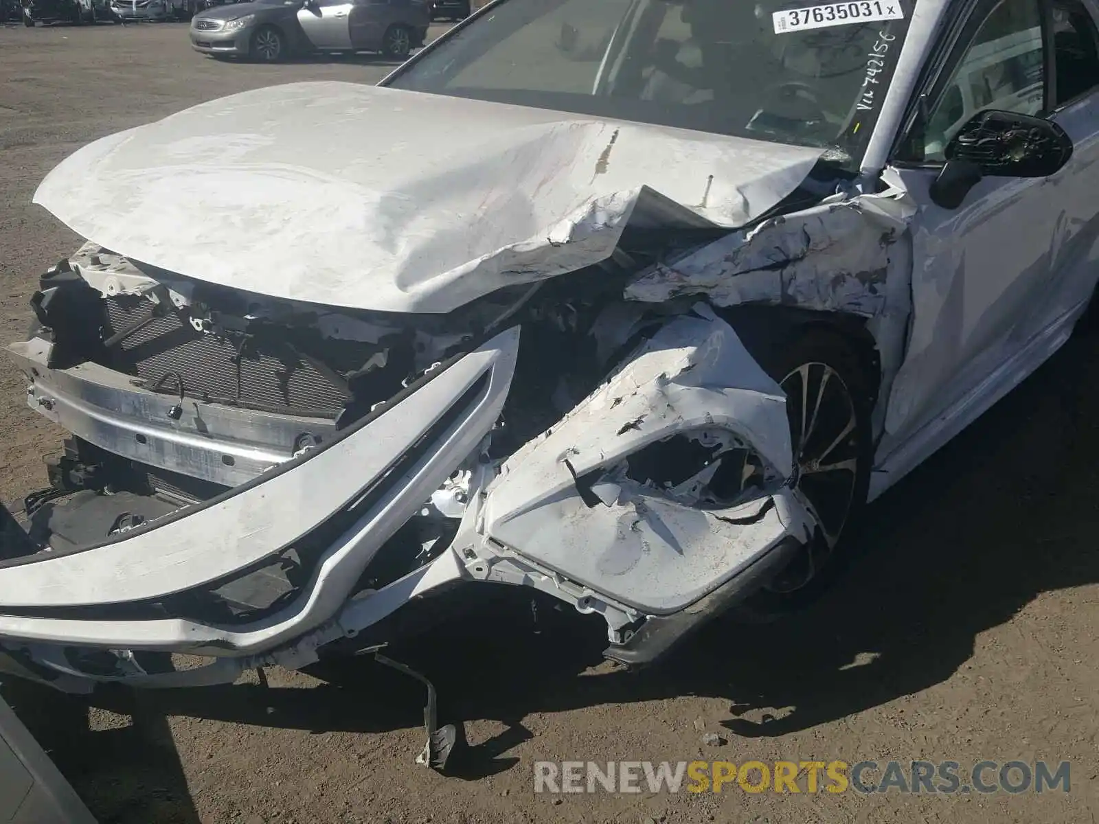 9 Photograph of a damaged car 4T1B11HK1KU742156 TOYOTA CAMRY 2019