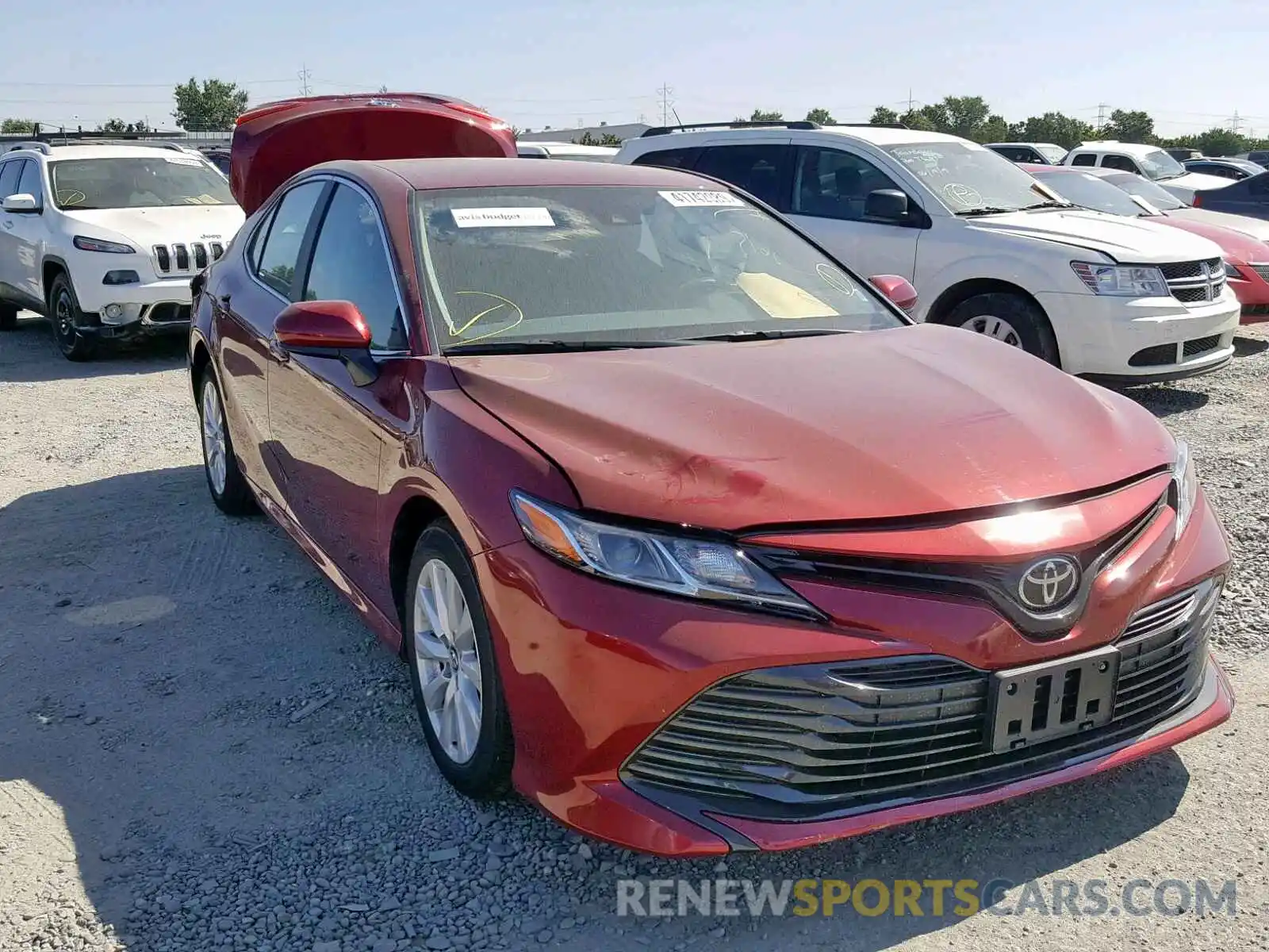 1 Photograph of a damaged car 4T1B11HK1KU742318 TOYOTA CAMRY 2019