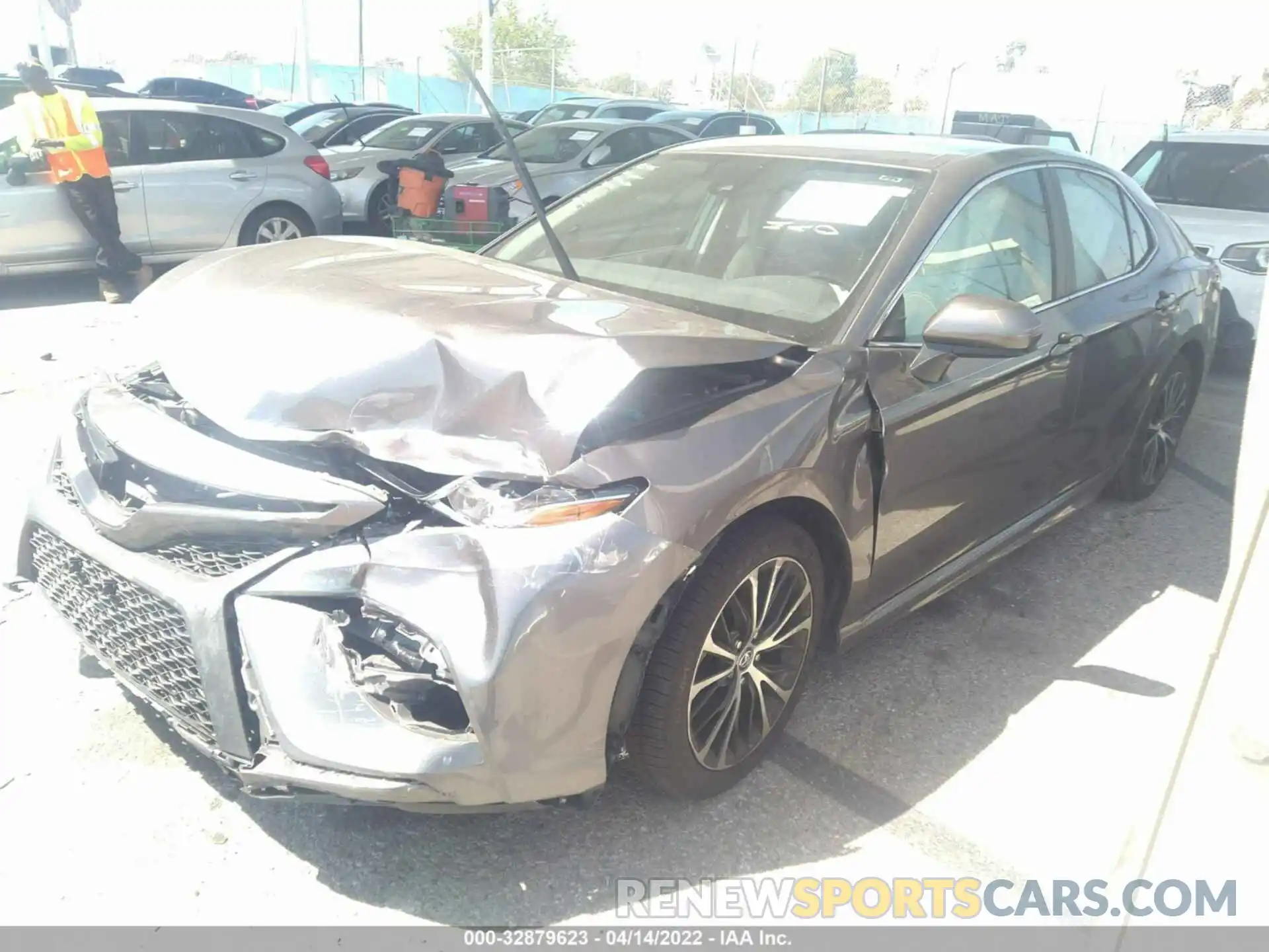 2 Photograph of a damaged car 4T1B11HK1KU743713 TOYOTA CAMRY 2019