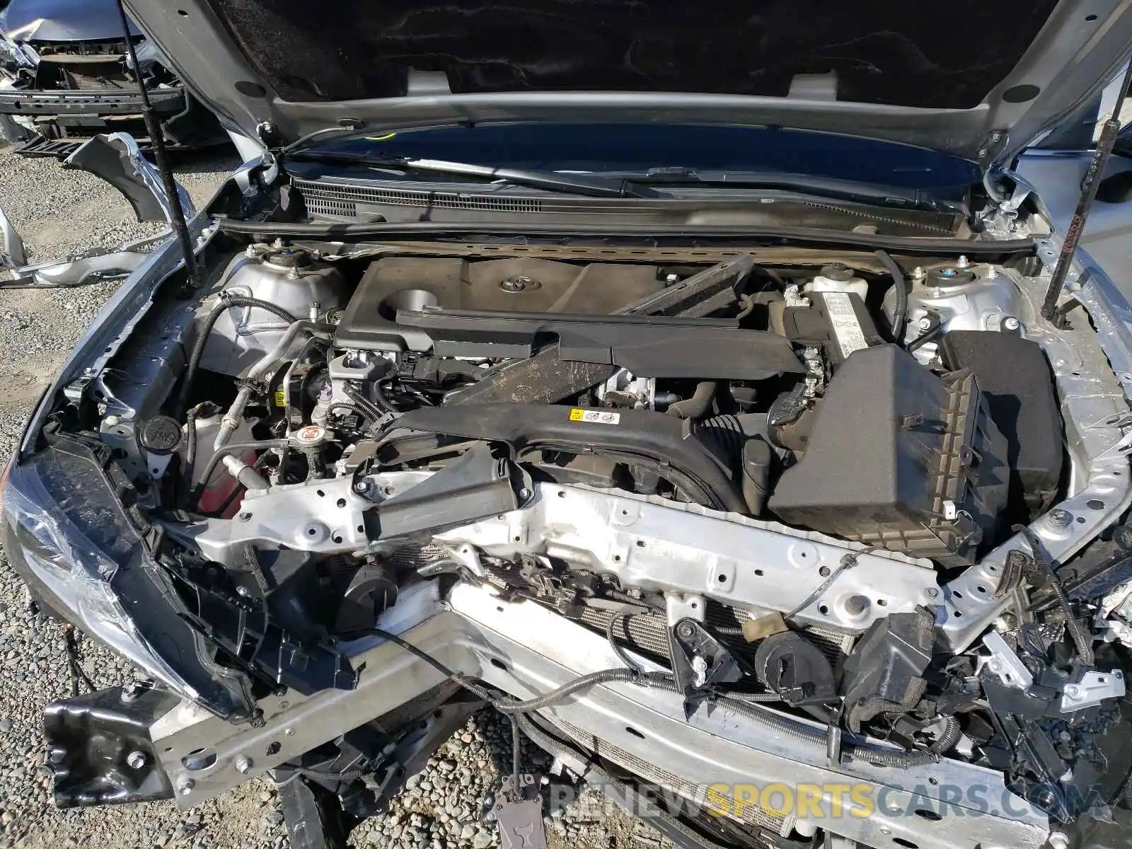 9 Photograph of a damaged car 4T1B11HK1KU743856 TOYOTA CAMRY 2019