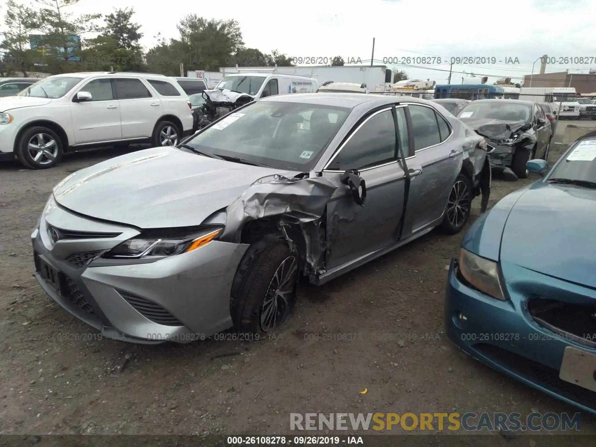 6 Photograph of a damaged car 4T1B11HK1KU744781 TOYOTA CAMRY 2019