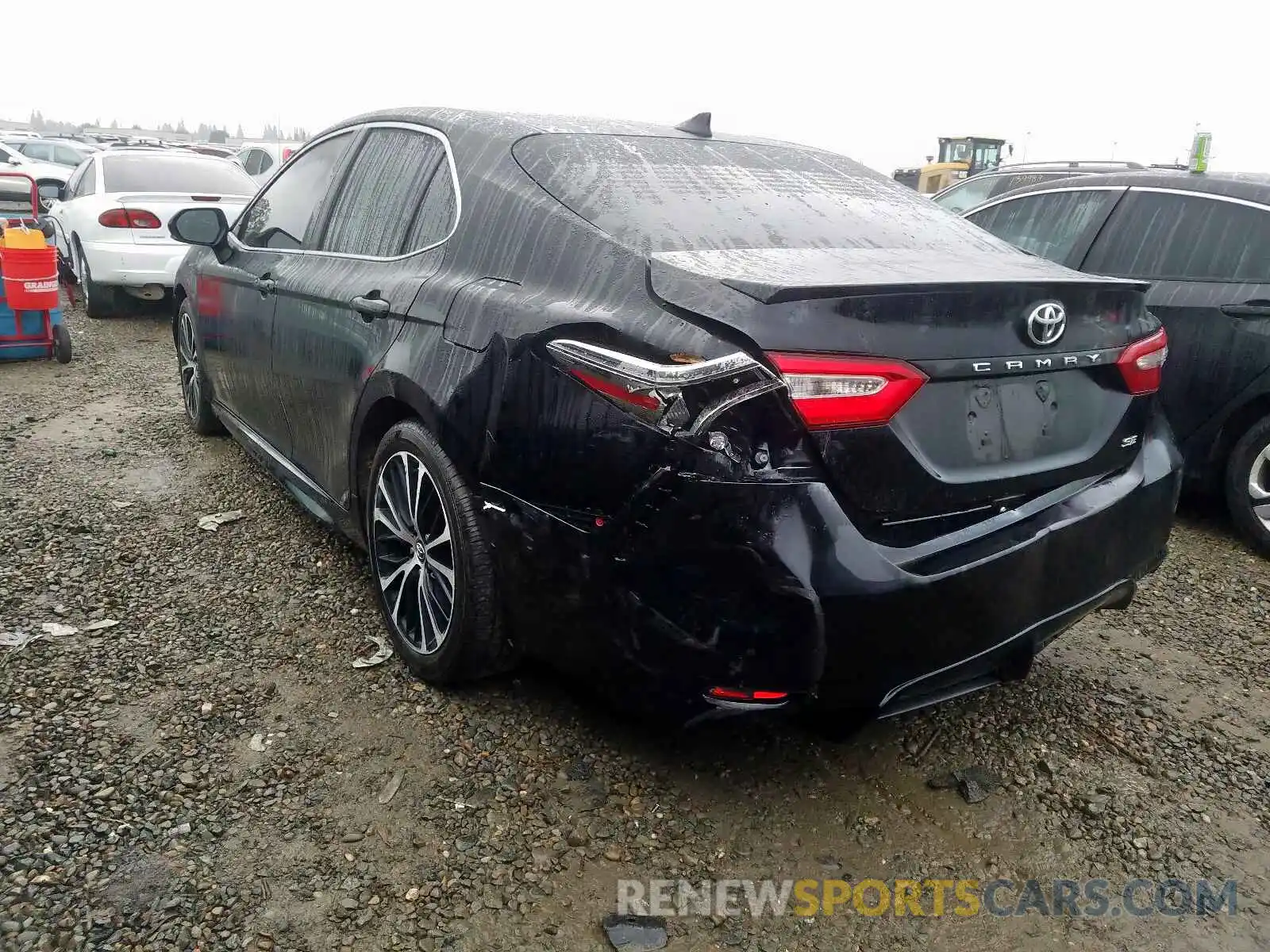 3 Photograph of a damaged car 4T1B11HK1KU748491 TOYOTA CAMRY 2019