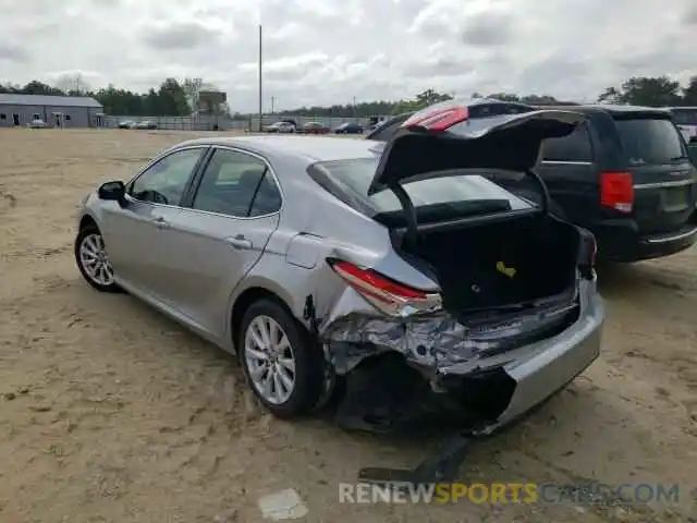 3 Photograph of a damaged car 4T1B11HK1KU750998 TOYOTA CAMRY 2019