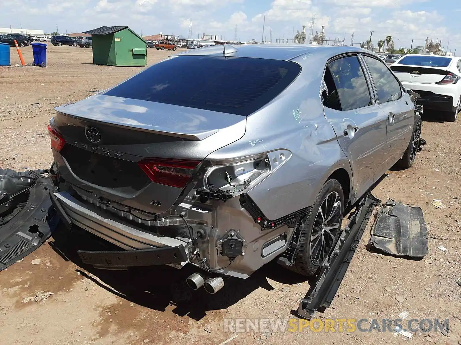 4 Фотография поврежденного автомобиля 4T1B11HK1KU752072 TOYOTA CAMRY 2019