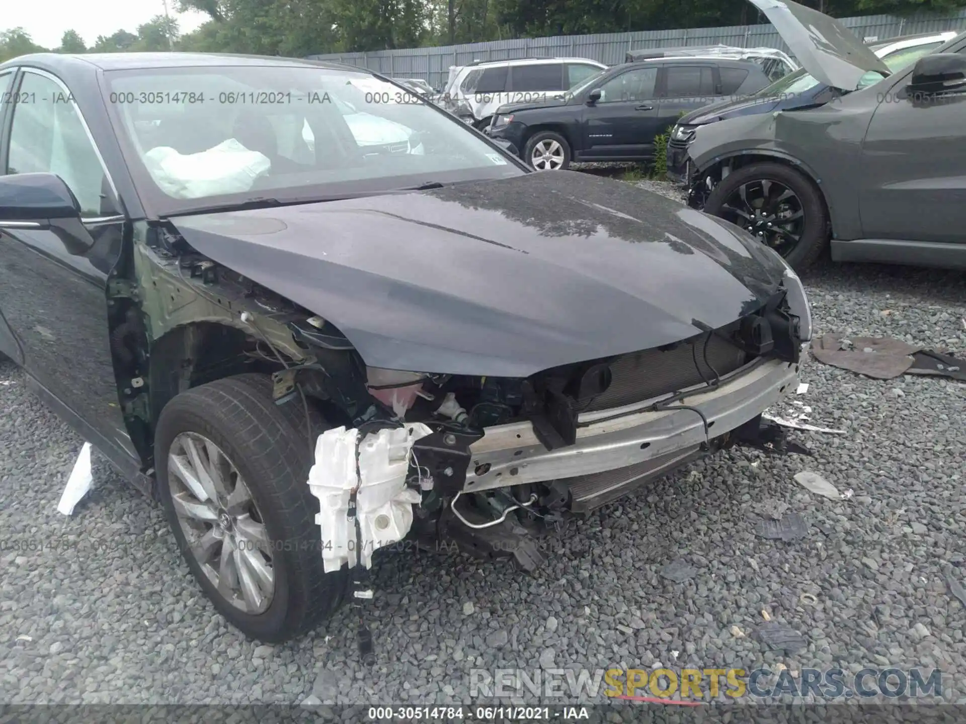 6 Photograph of a damaged car 4T1B11HK1KU753268 TOYOTA CAMRY 2019