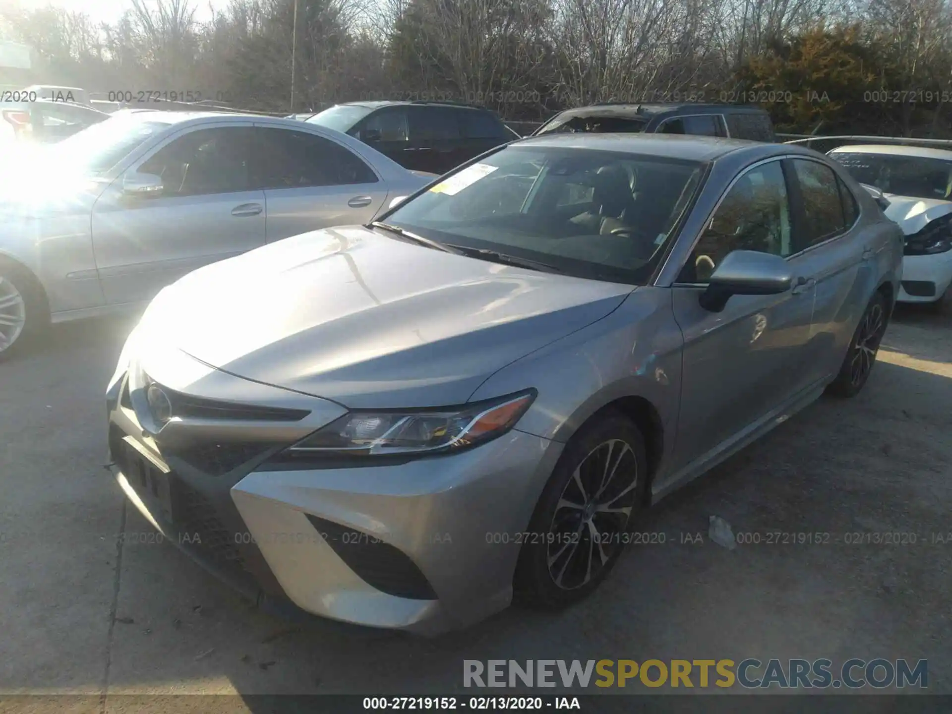 2 Photograph of a damaged car 4T1B11HK1KU754565 TOYOTA CAMRY 2019