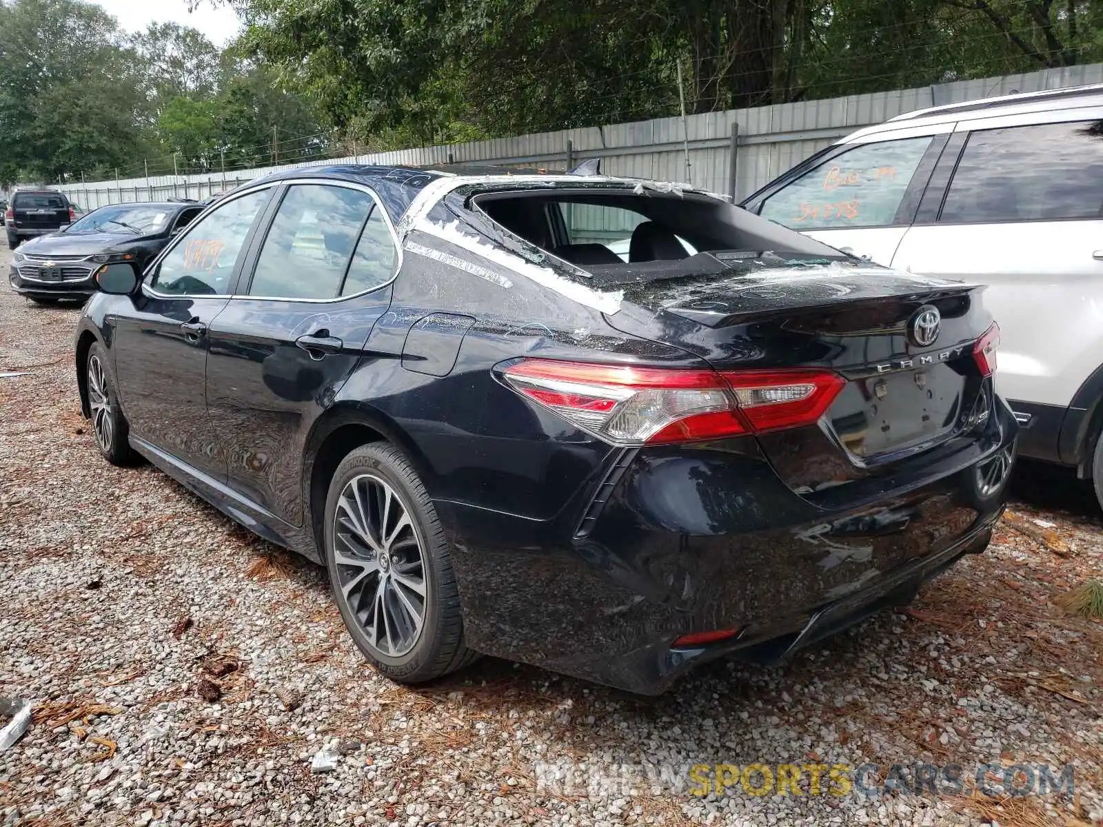 3 Photograph of a damaged car 4T1B11HK1KU754954 TOYOTA CAMRY 2019