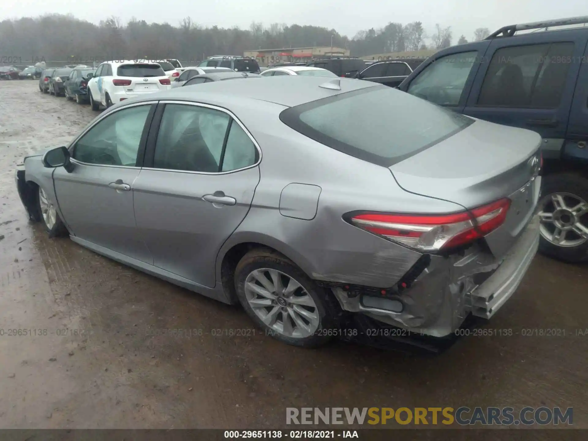 3 Photograph of a damaged car 4T1B11HK1KU755036 TOYOTA CAMRY 2019