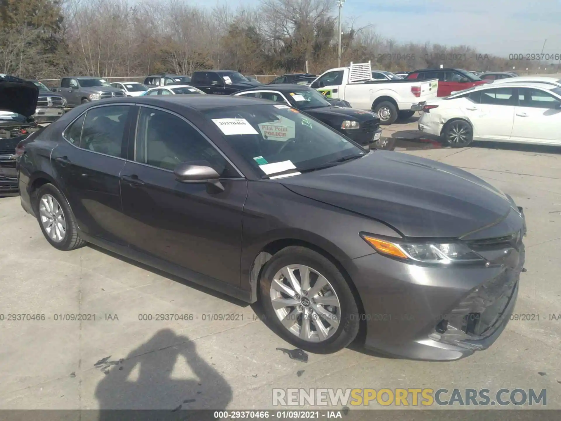 1 Photograph of a damaged car 4T1B11HK1KU756770 TOYOTA CAMRY 2019