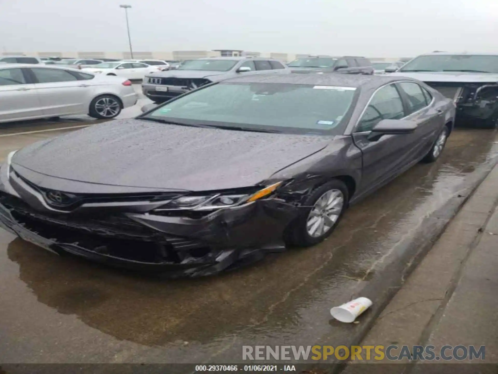 16 Photograph of a damaged car 4T1B11HK1KU756770 TOYOTA CAMRY 2019