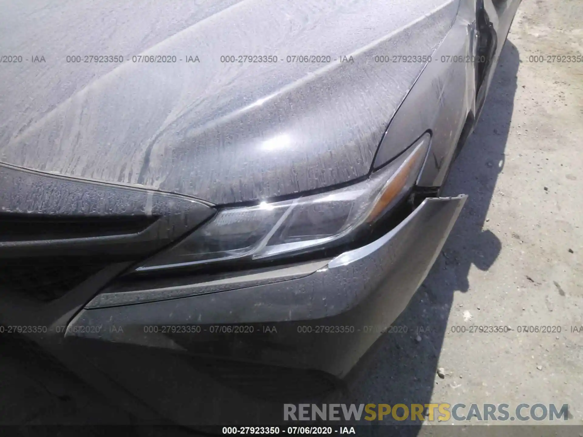 6 Photograph of a damaged car 4T1B11HK1KU756932 TOYOTA CAMRY 2019