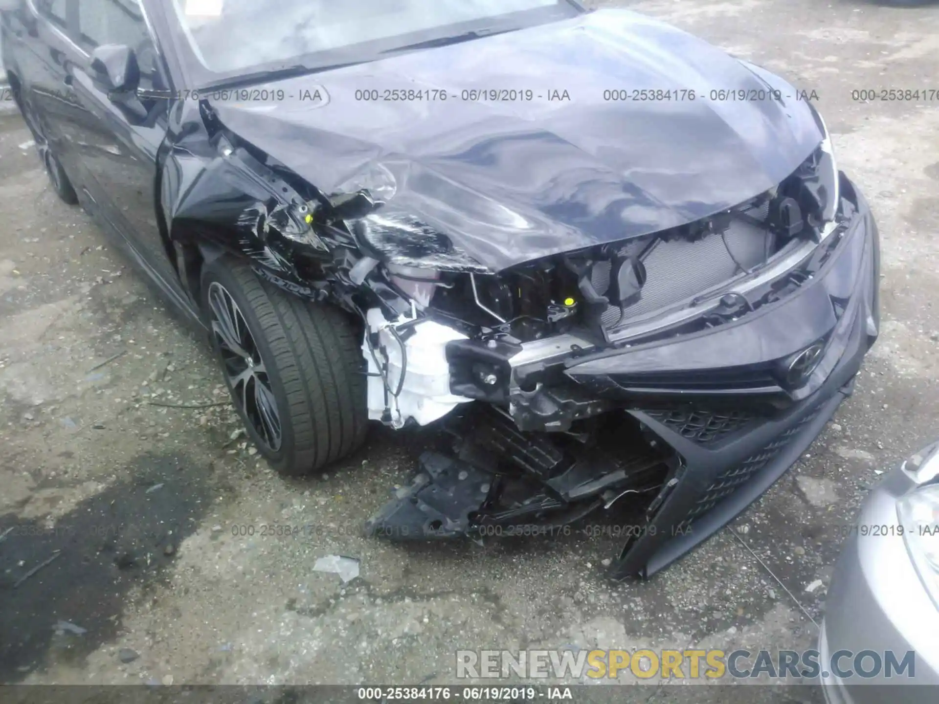 6 Photograph of a damaged car 4T1B11HK1KU757210 TOYOTA CAMRY 2019