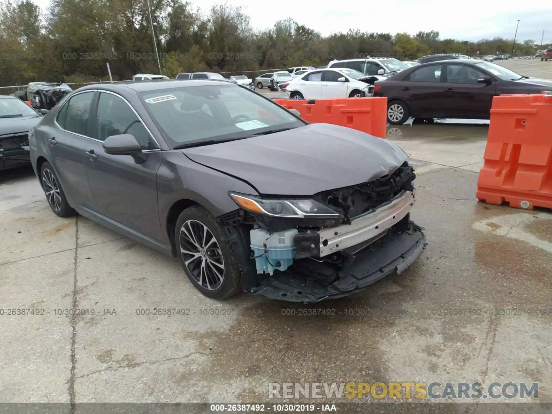 1 Photograph of a damaged car 4T1B11HK1KU757546 TOYOTA CAMRY 2019