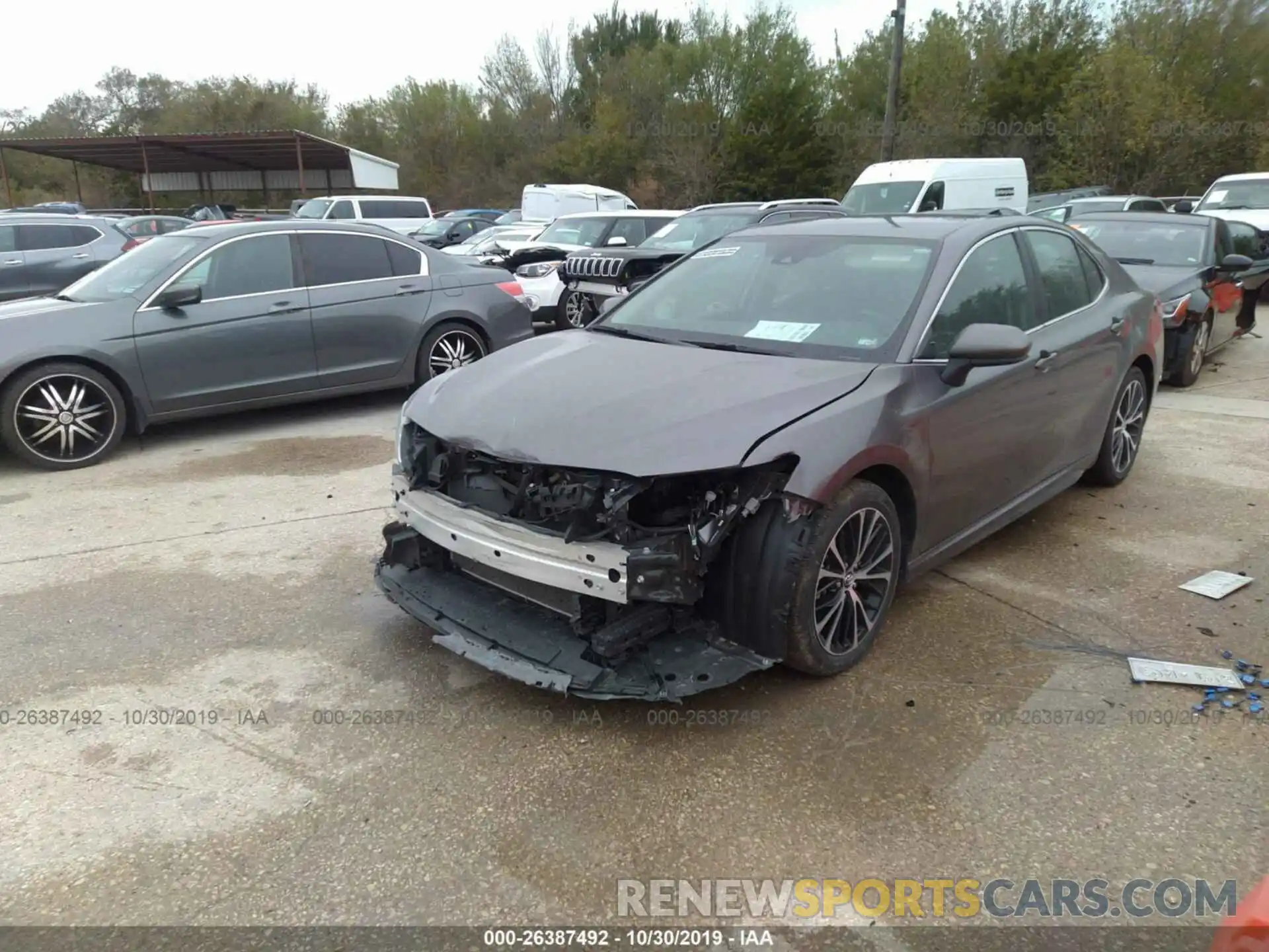 2 Photograph of a damaged car 4T1B11HK1KU757546 TOYOTA CAMRY 2019