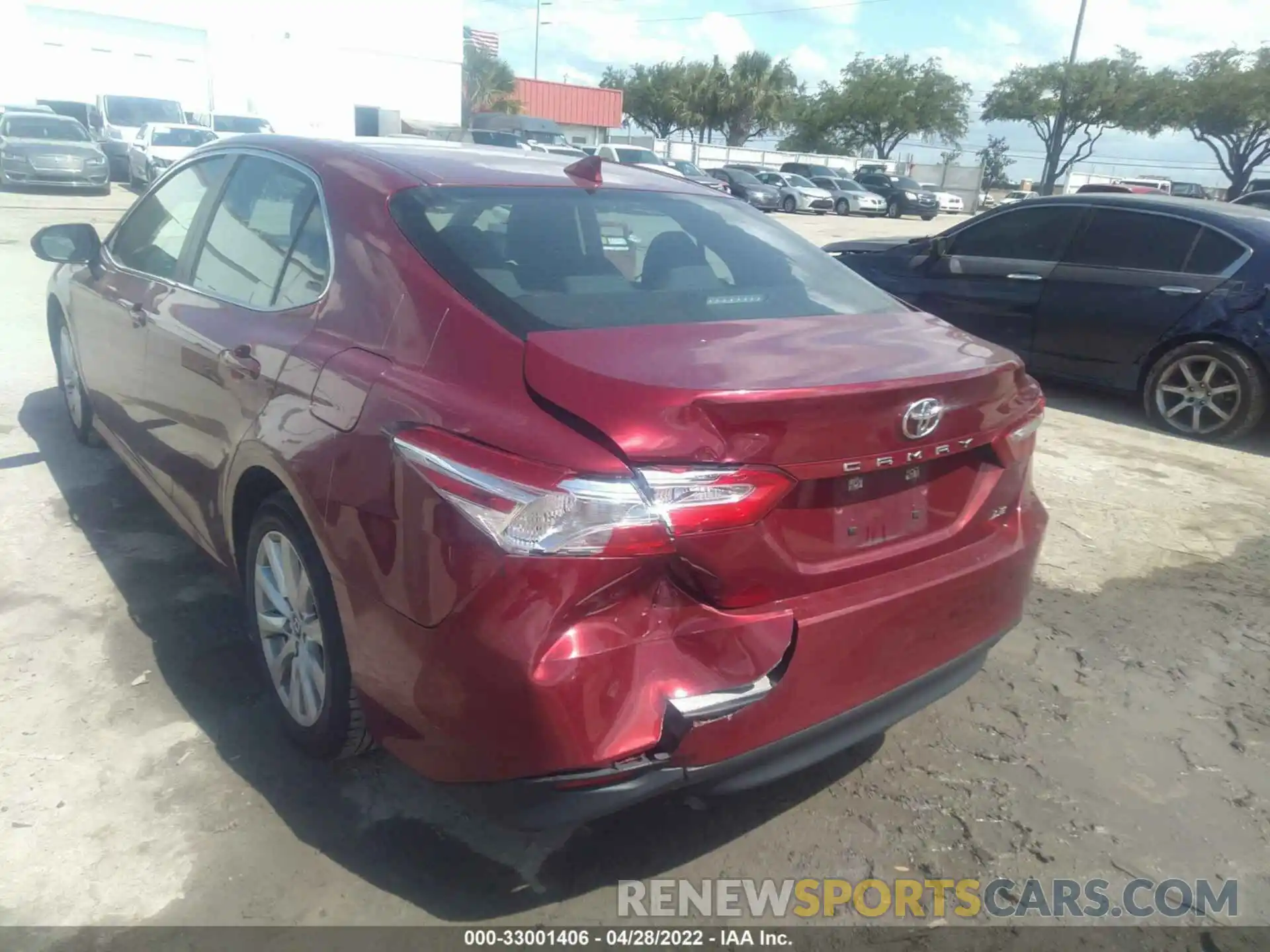 6 Photograph of a damaged car 4T1B11HK1KU757692 TOYOTA CAMRY 2019