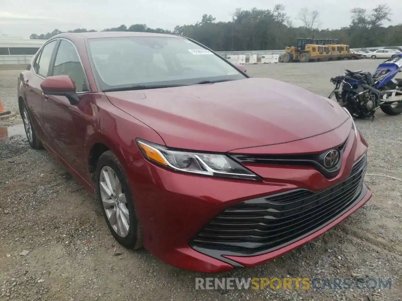 1 Photograph of a damaged car 4T1B11HK1KU758146 TOYOTA CAMRY 2019