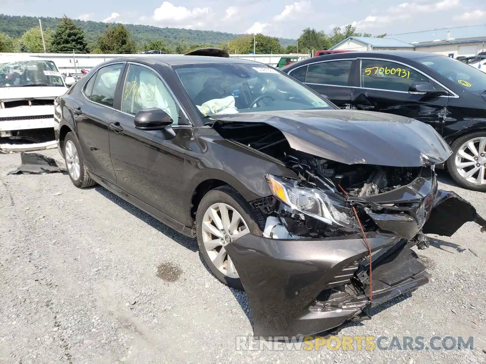 1 Photograph of a damaged car 4T1B11HK1KU759006 TOYOTA CAMRY 2019