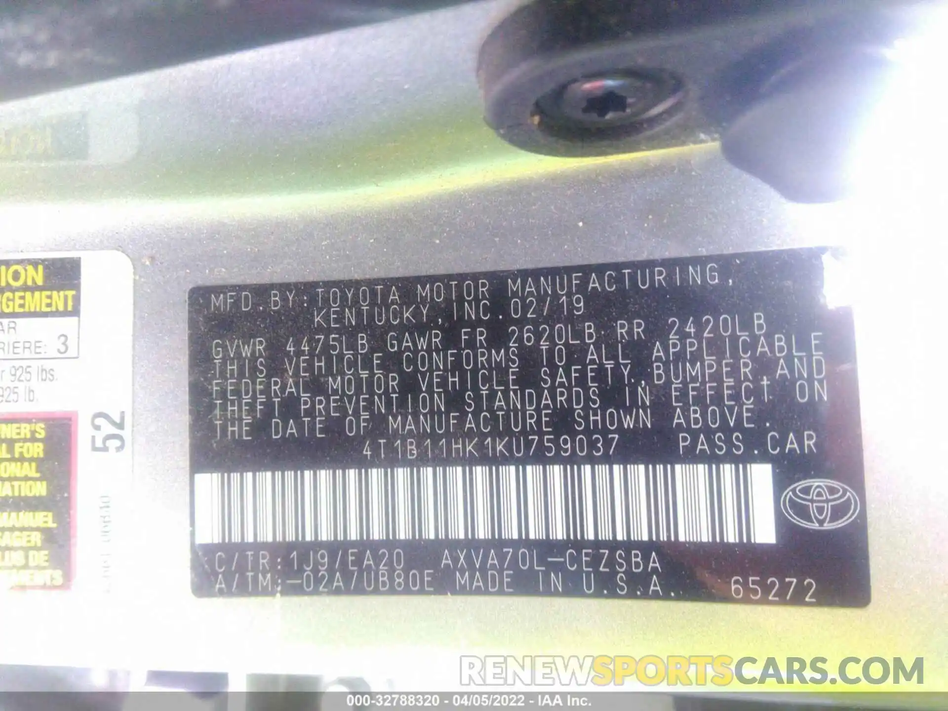 9 Photograph of a damaged car 4T1B11HK1KU759037 TOYOTA CAMRY 2019