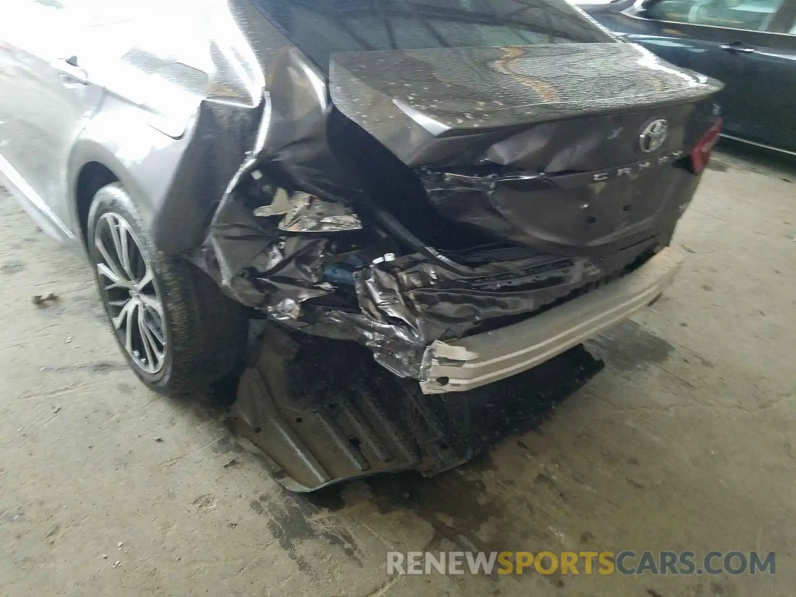 9 Photograph of a damaged car 4T1B11HK1KU763671 TOYOTA CAMRY 2019