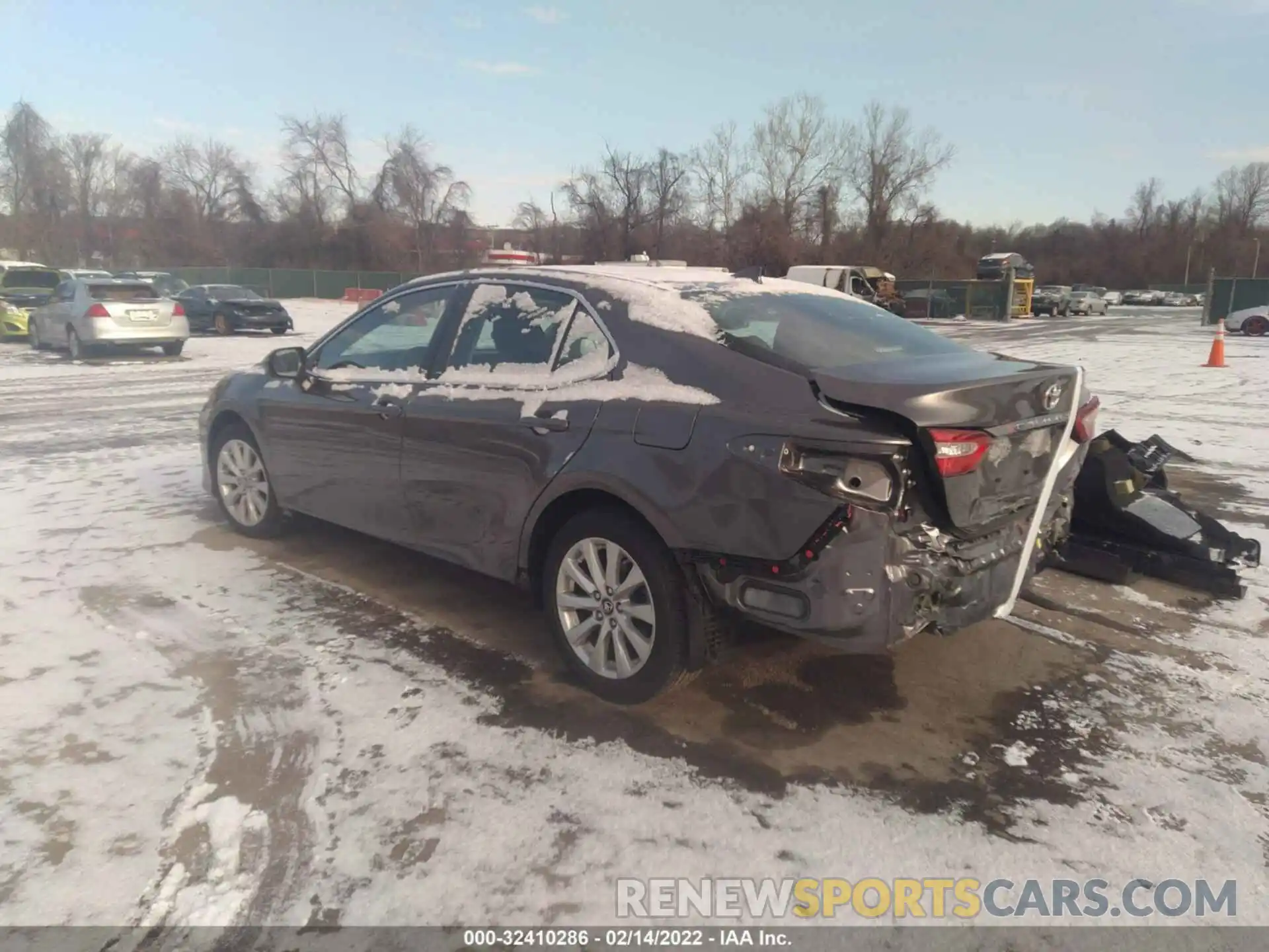 3 Photograph of a damaged car 4T1B11HK1KU764318 TOYOTA CAMRY 2019