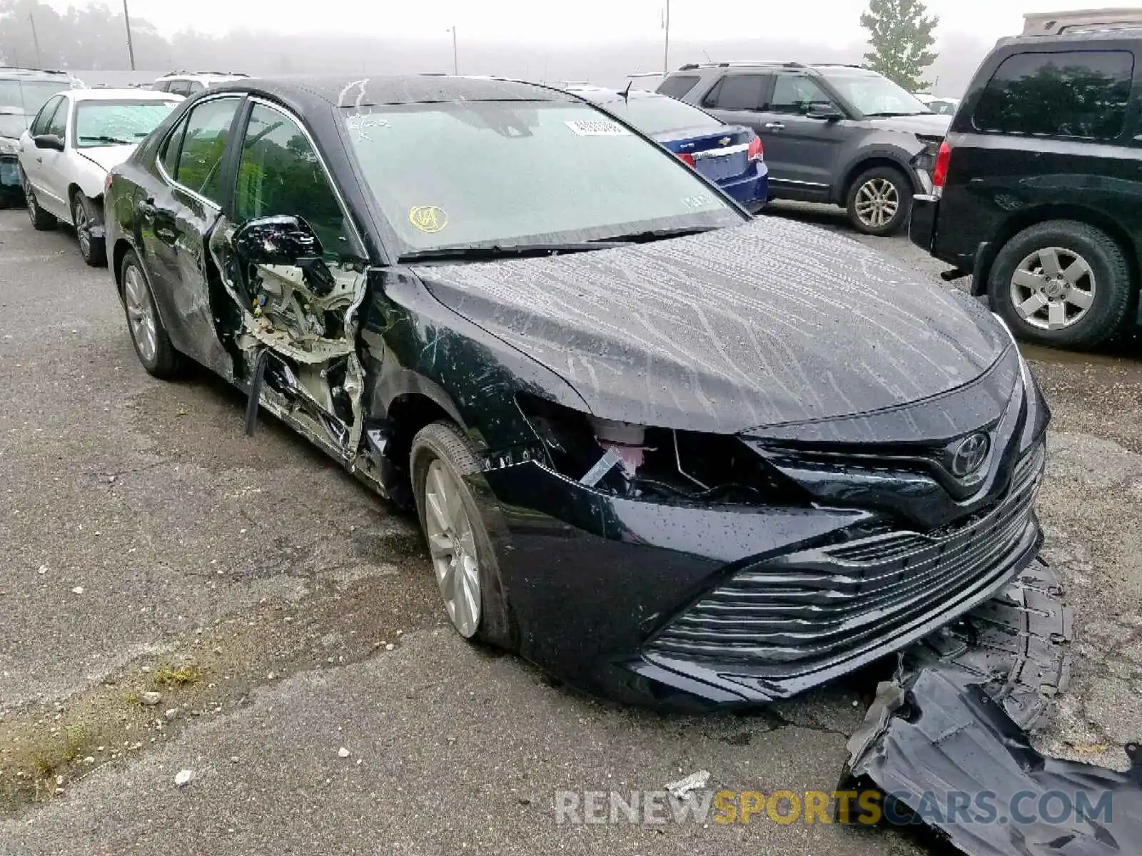 1 Photograph of a damaged car 4T1B11HK1KU764321 TOYOTA CAMRY 2019