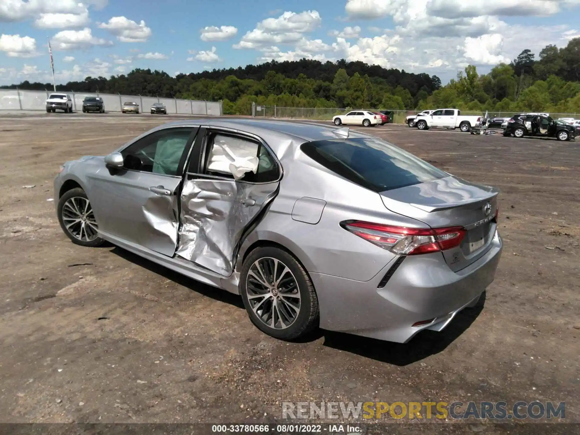 3 Photograph of a damaged car 4T1B11HK1KU764609 TOYOTA CAMRY 2019