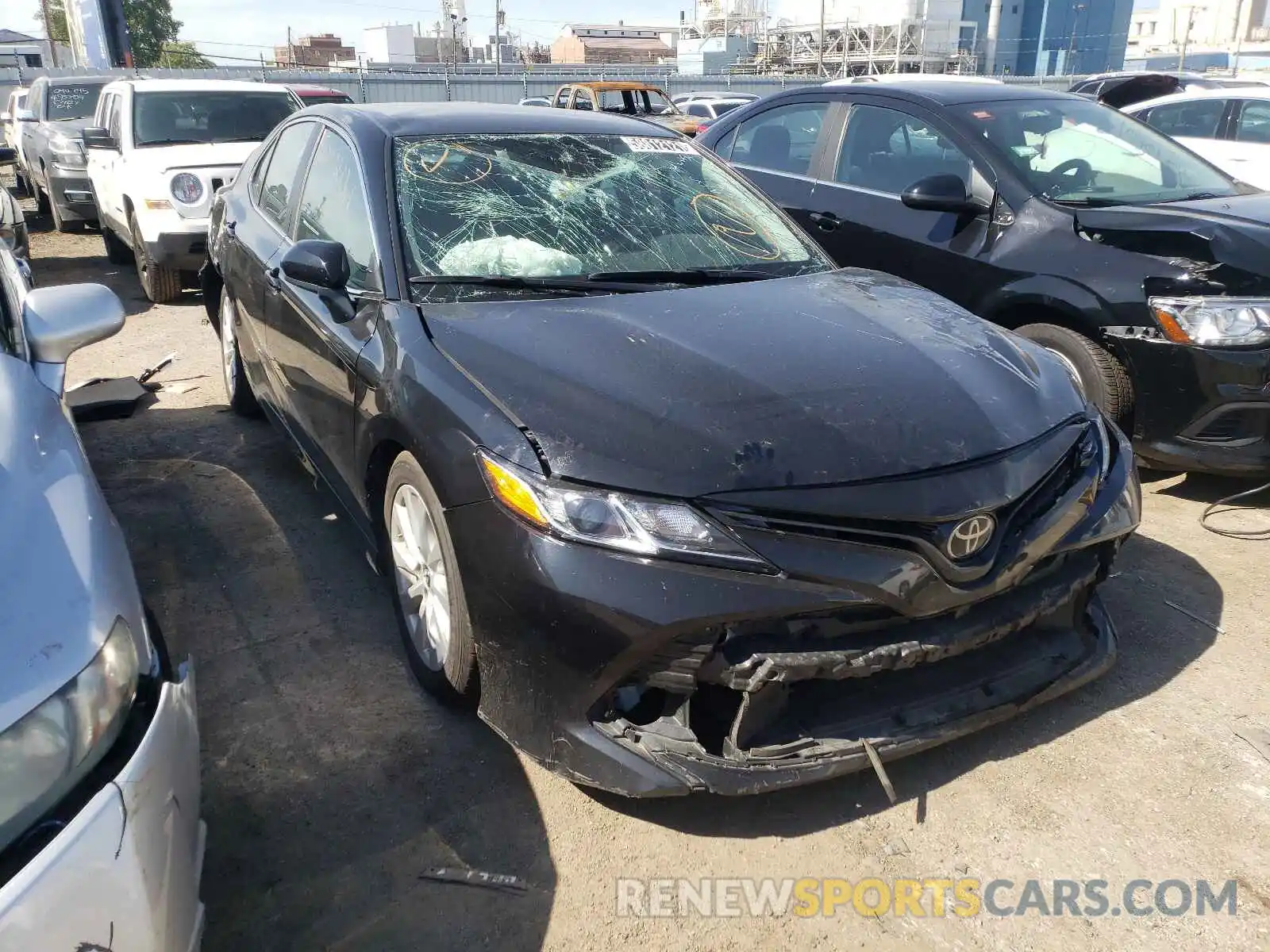 1 Photograph of a damaged car 4T1B11HK1KU765548 TOYOTA CAMRY 2019