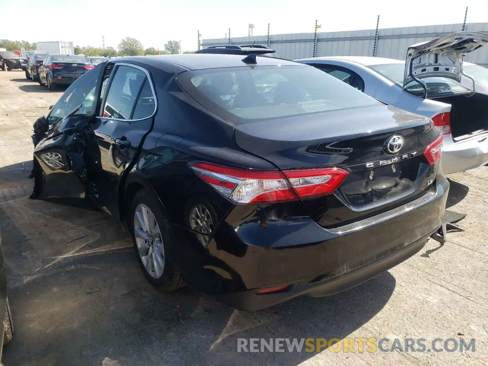 3 Photograph of a damaged car 4T1B11HK1KU765548 TOYOTA CAMRY 2019