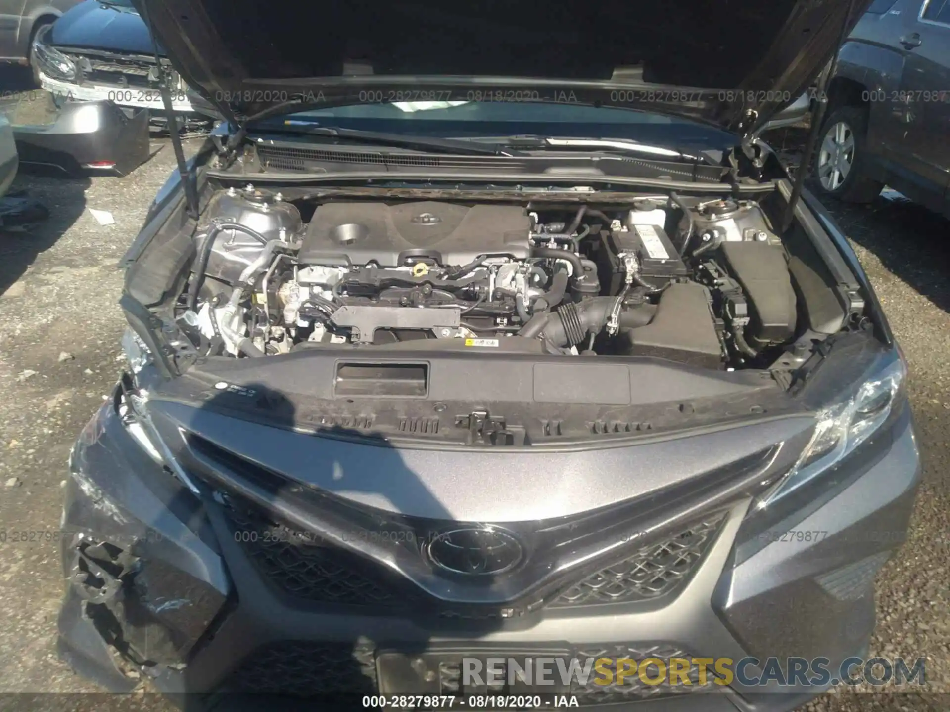 10 Photograph of a damaged car 4T1B11HK1KU765789 TOYOTA CAMRY 2019