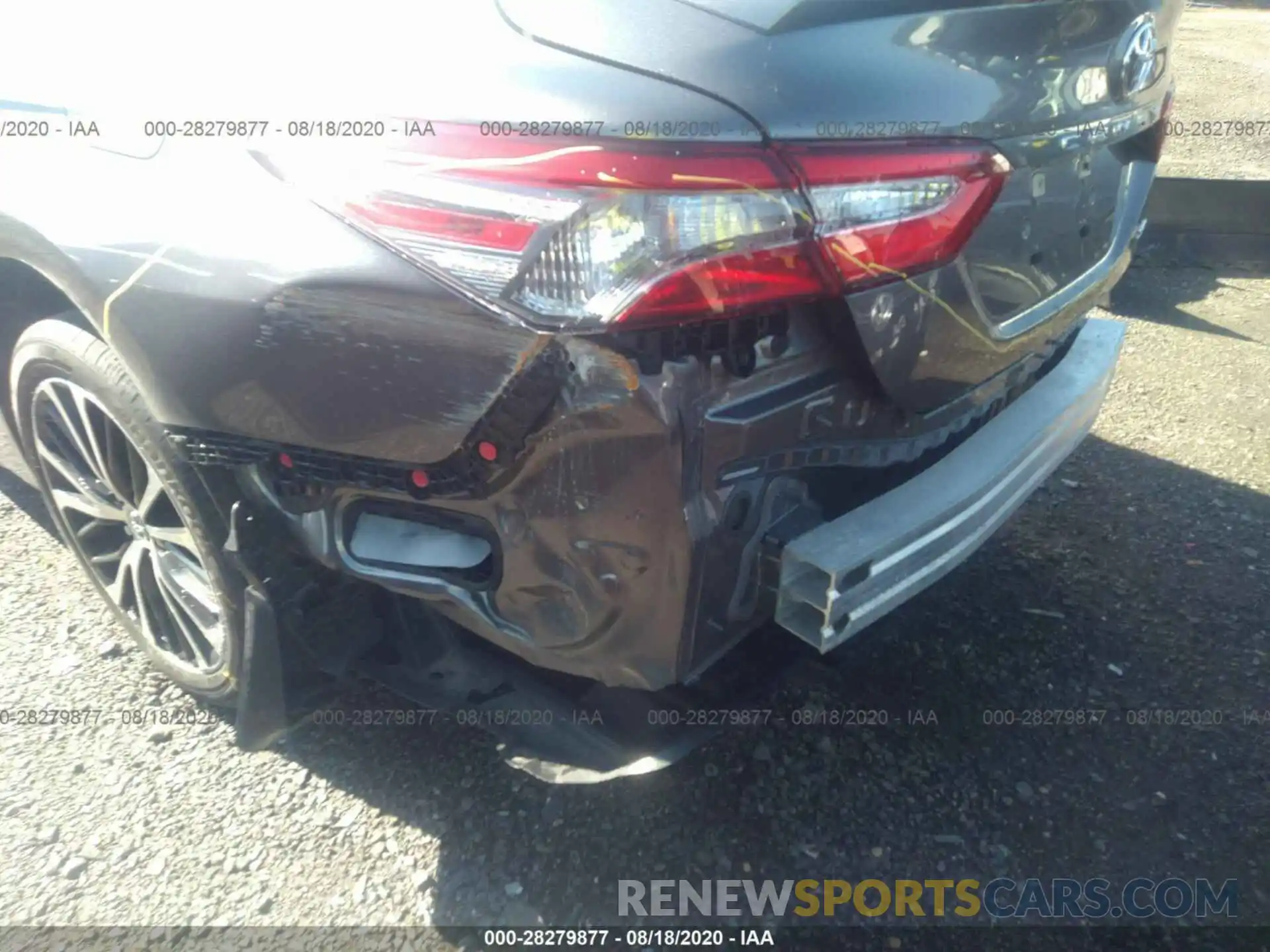 6 Photograph of a damaged car 4T1B11HK1KU765789 TOYOTA CAMRY 2019