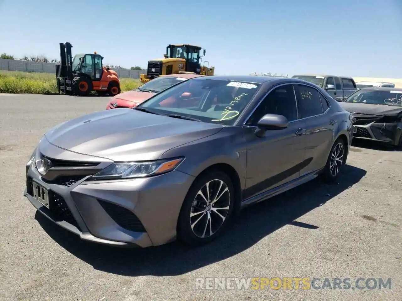 2 Photograph of a damaged car 4T1B11HK1KU766196 TOYOTA CAMRY 2019