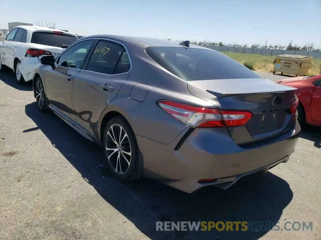 3 Photograph of a damaged car 4T1B11HK1KU766196 TOYOTA CAMRY 2019