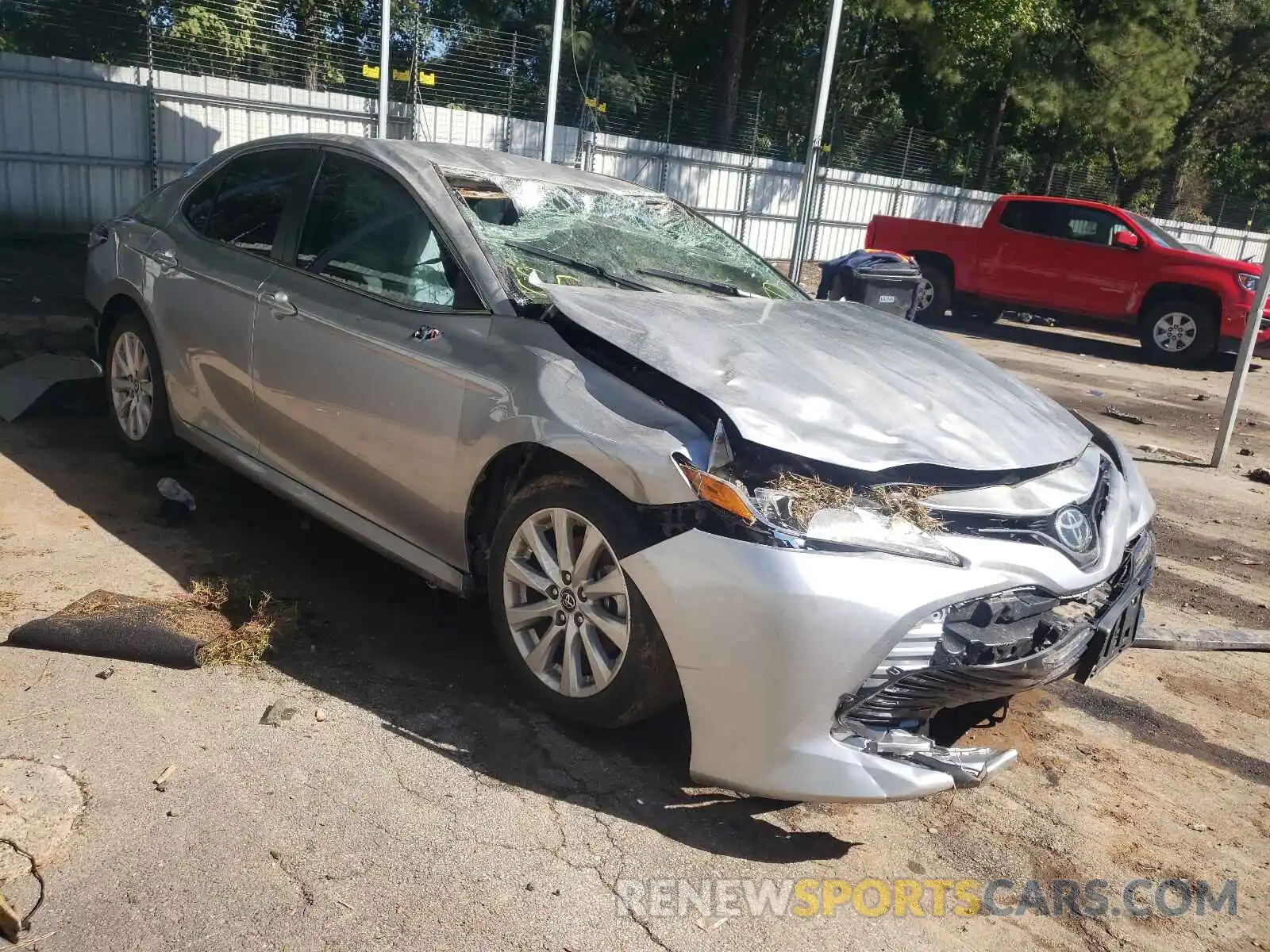 1 Photograph of a damaged car 4T1B11HK1KU768319 TOYOTA CAMRY 2019