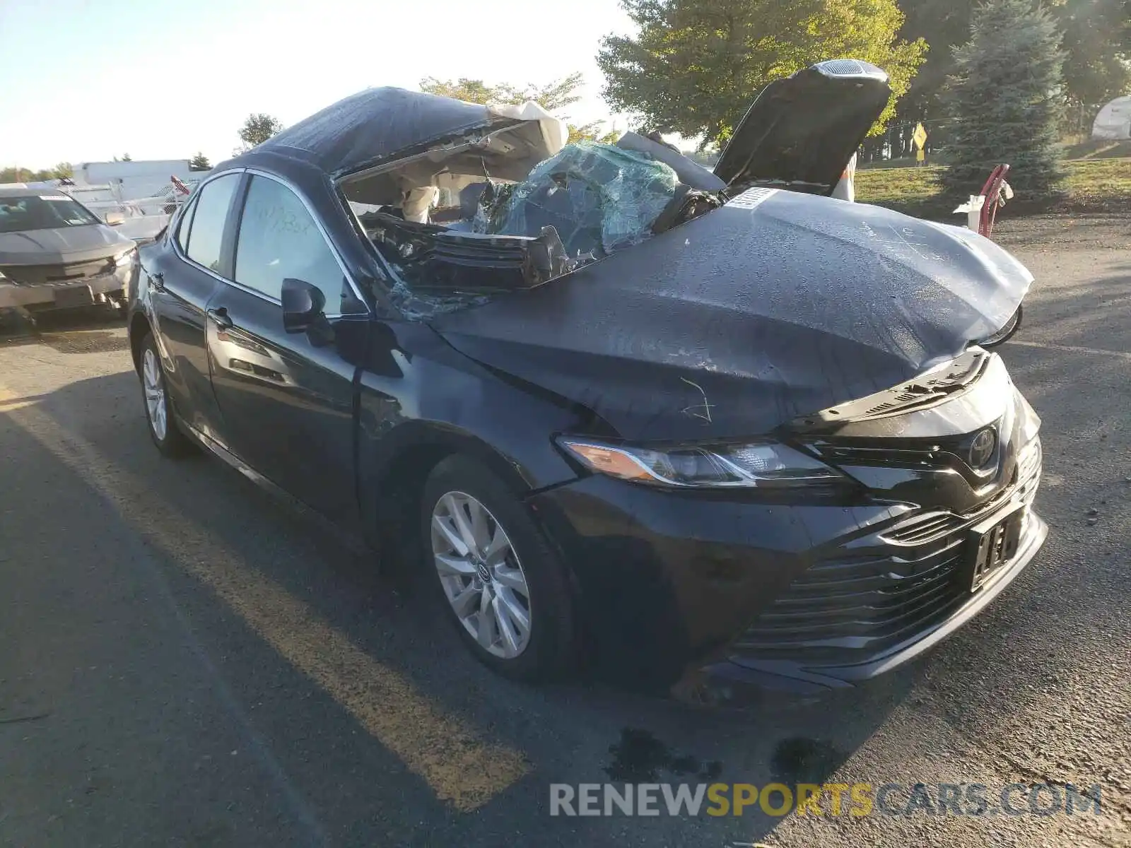 1 Photograph of a damaged car 4T1B11HK1KU768594 TOYOTA CAMRY 2019