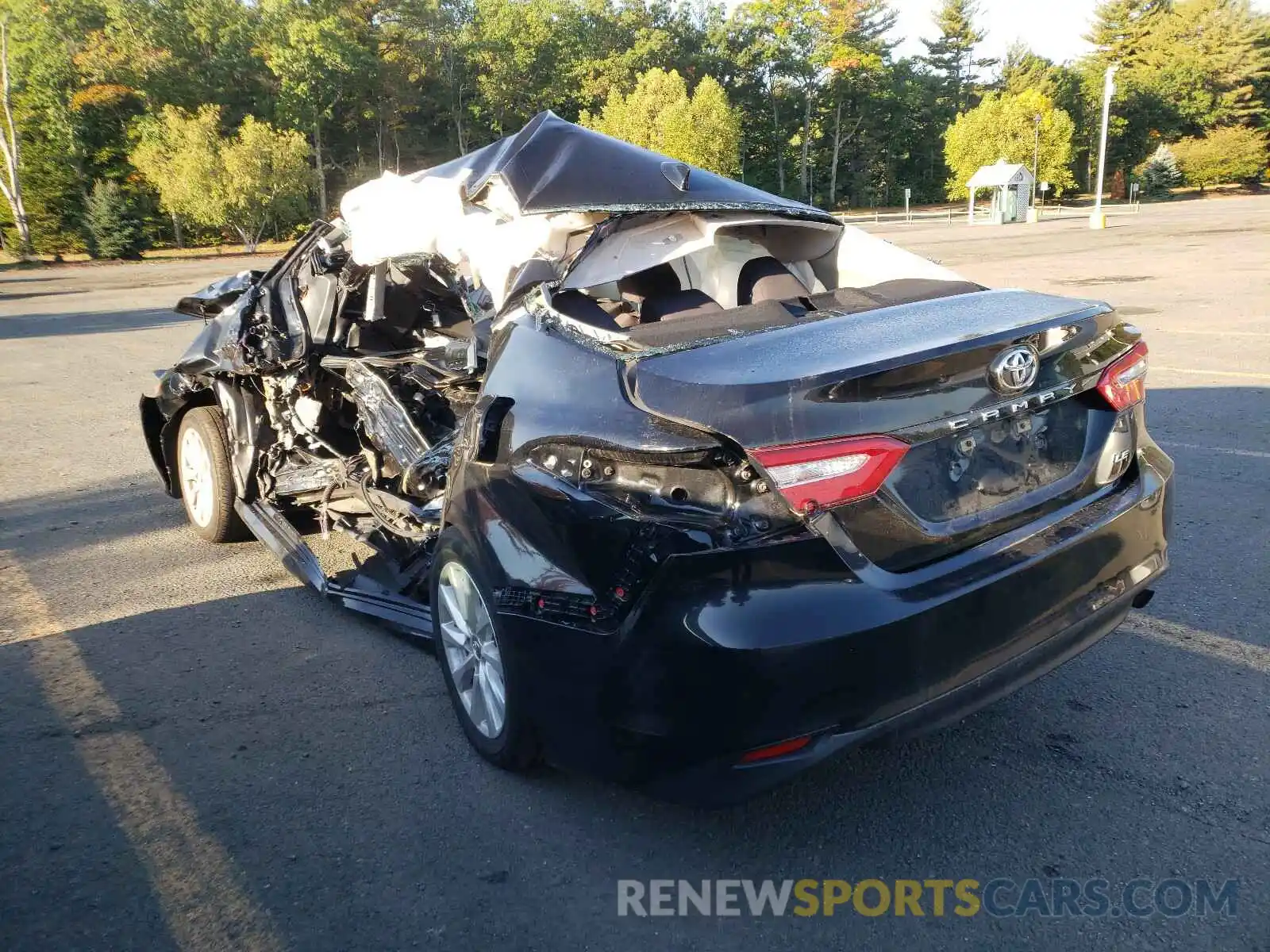 3 Photograph of a damaged car 4T1B11HK1KU768594 TOYOTA CAMRY 2019