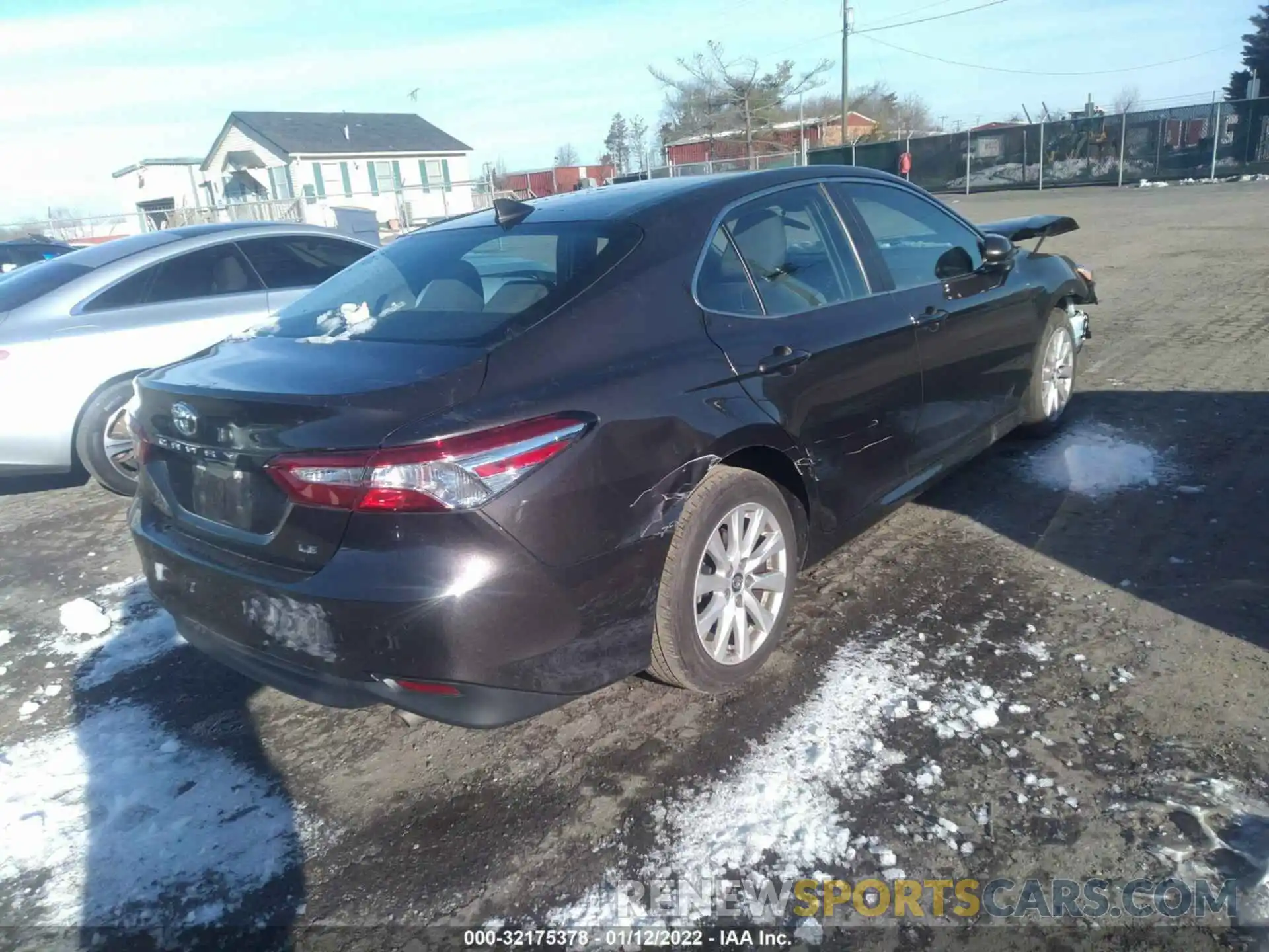 4 Photograph of a damaged car 4T1B11HK1KU768711 TOYOTA CAMRY 2019