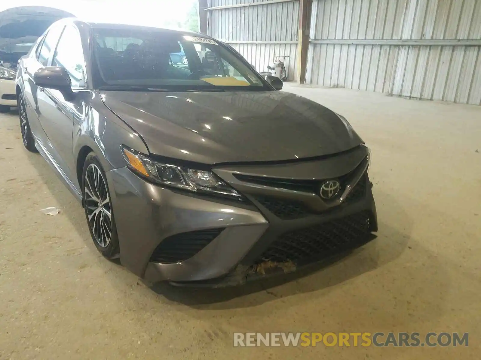 1 Photograph of a damaged car 4T1B11HK1KU769650 TOYOTA CAMRY 2019