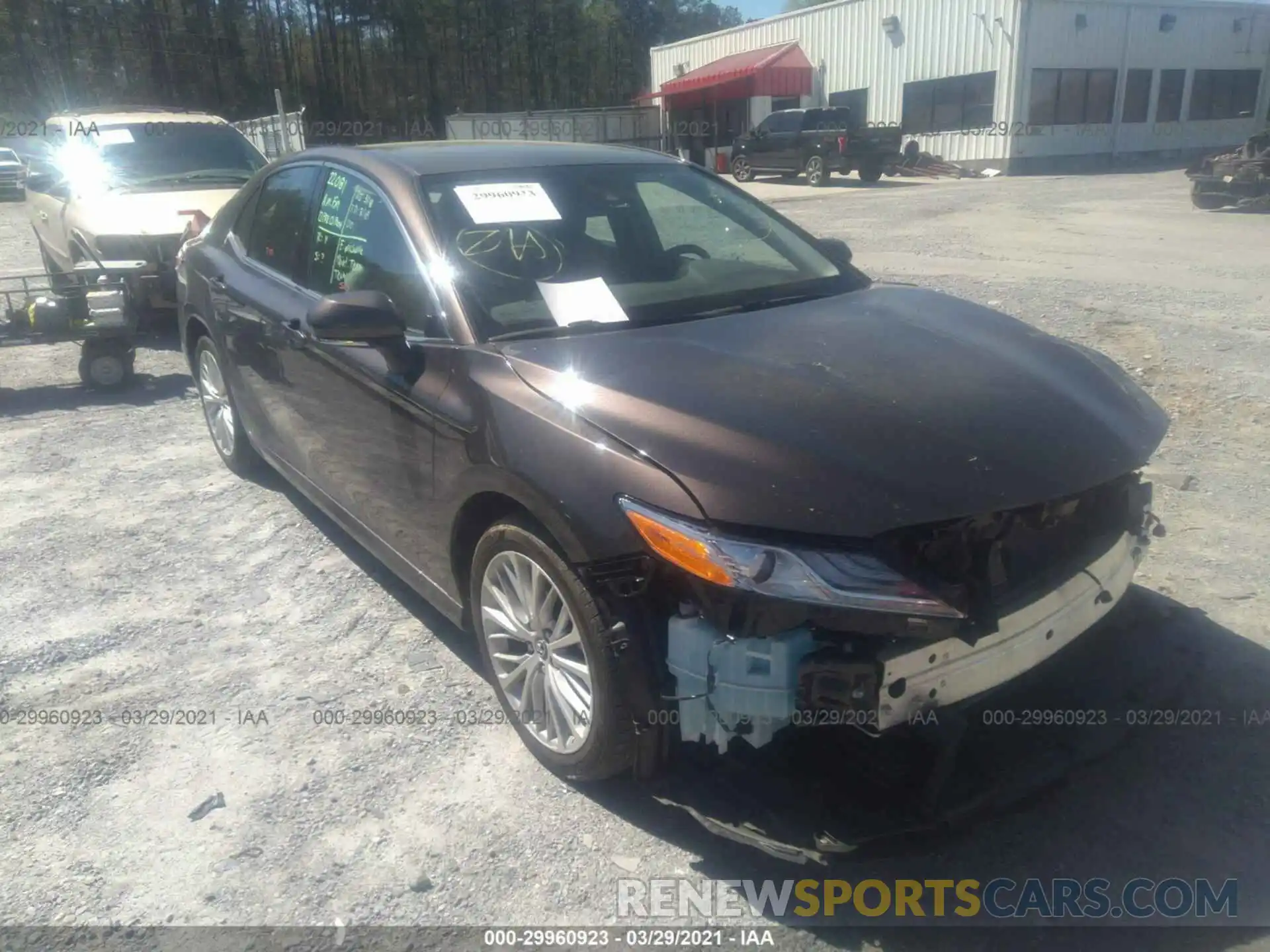 1 Photograph of a damaged car 4T1B11HK1KU770412 TOYOTA CAMRY 2019