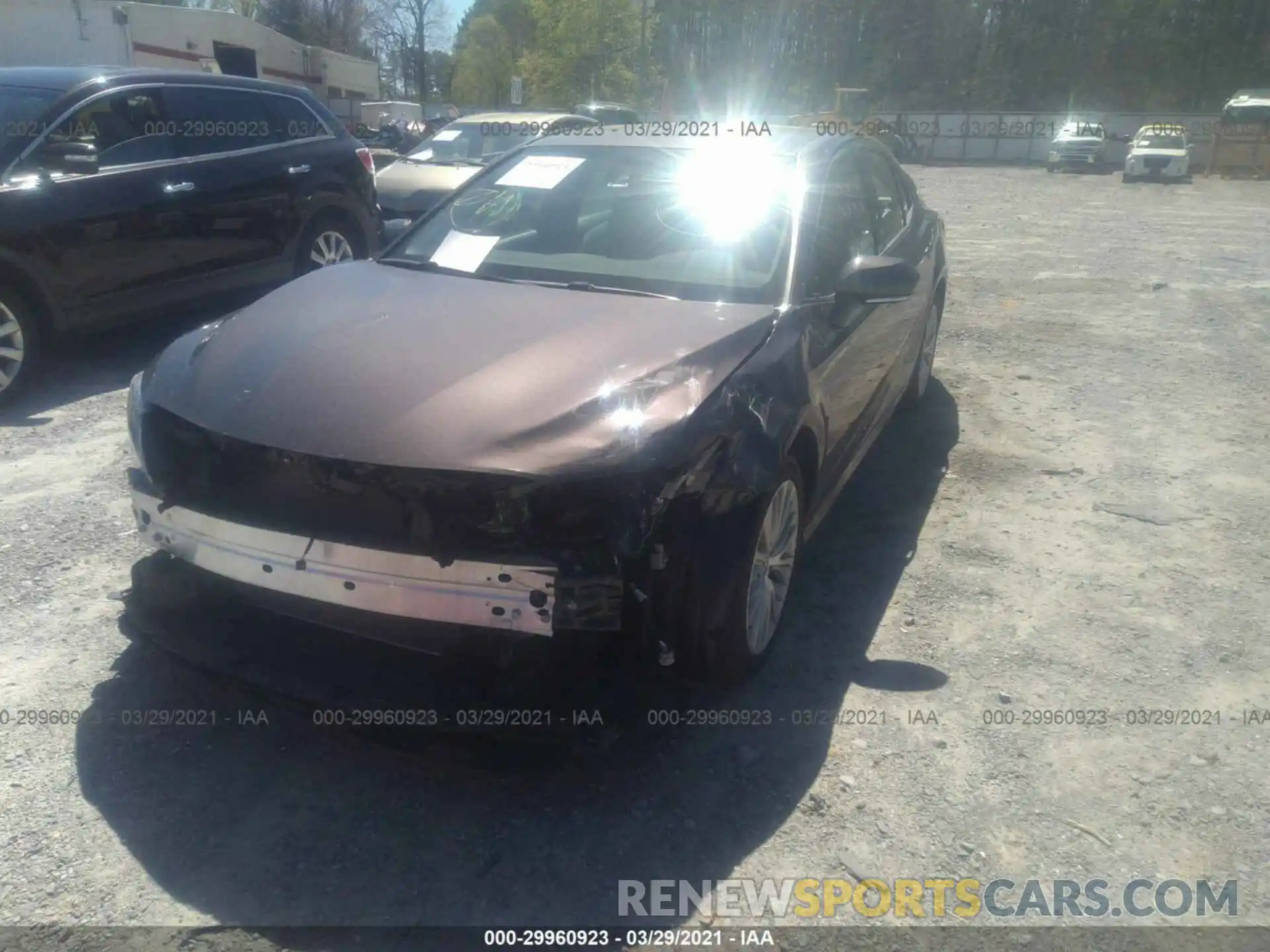 2 Photograph of a damaged car 4T1B11HK1KU770412 TOYOTA CAMRY 2019